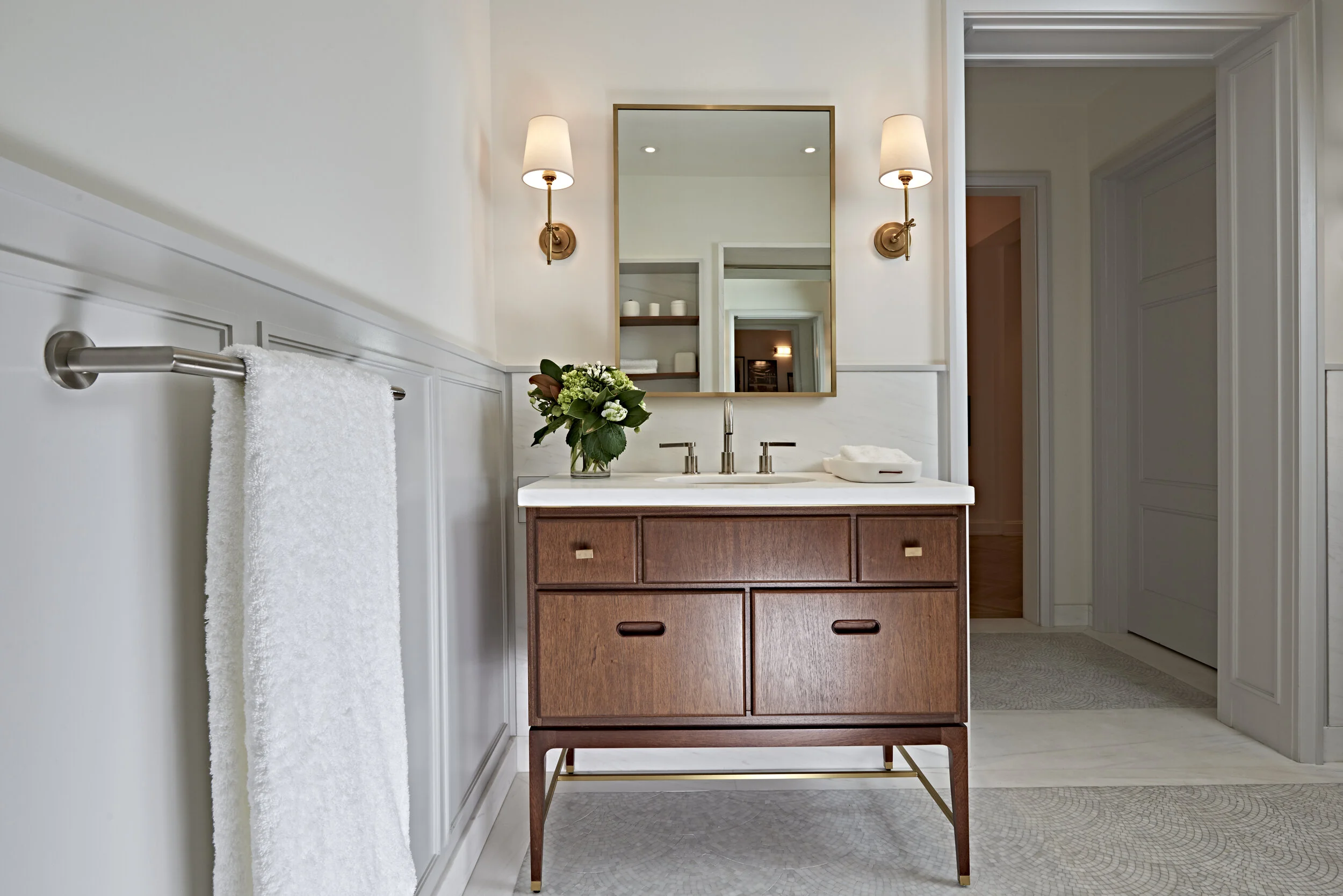 Shephard Sales Gallery  Luxury Bath (Residential)