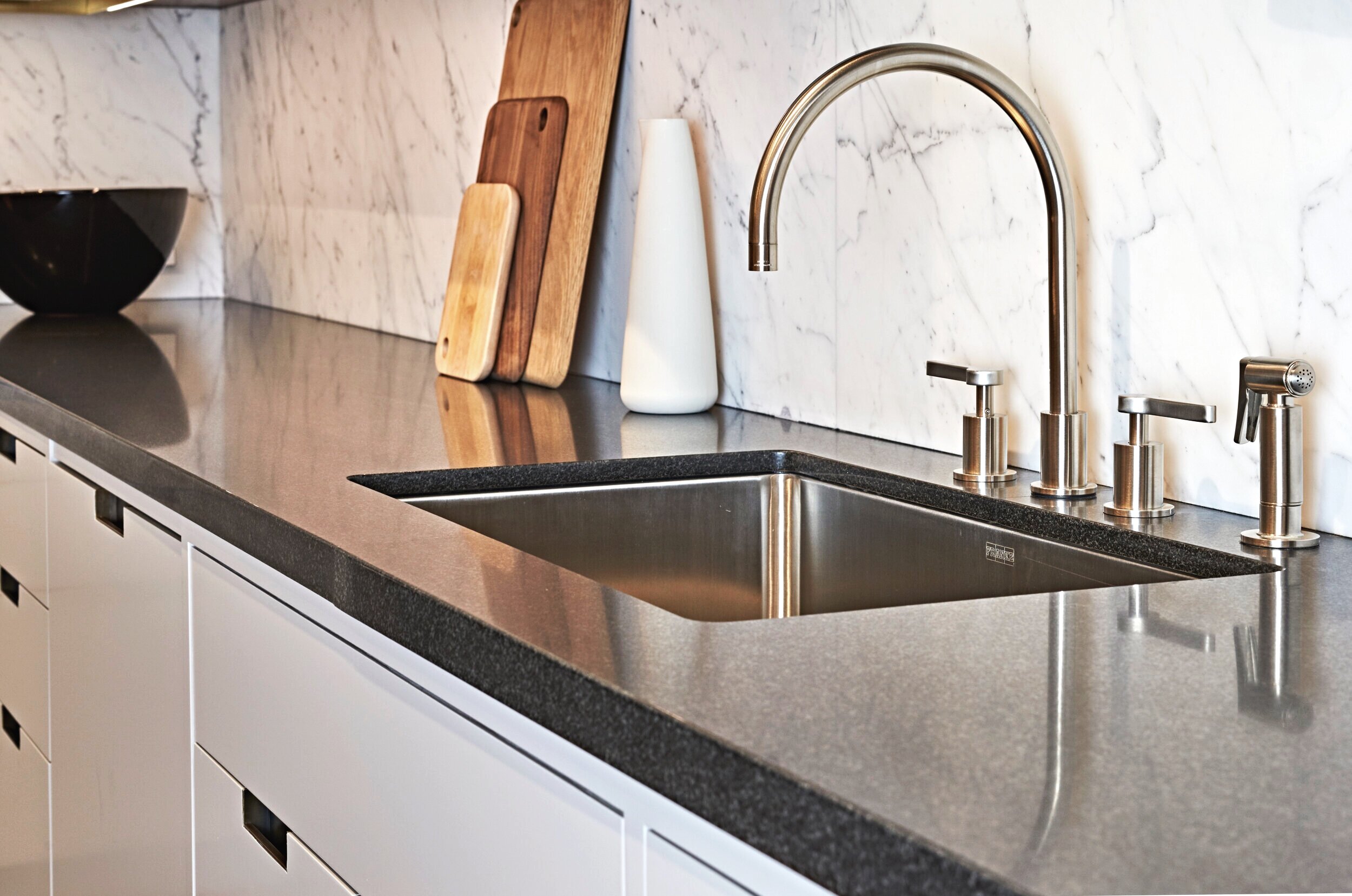 Shephard Sales Gallery  Luxury Kitchen (Residential)