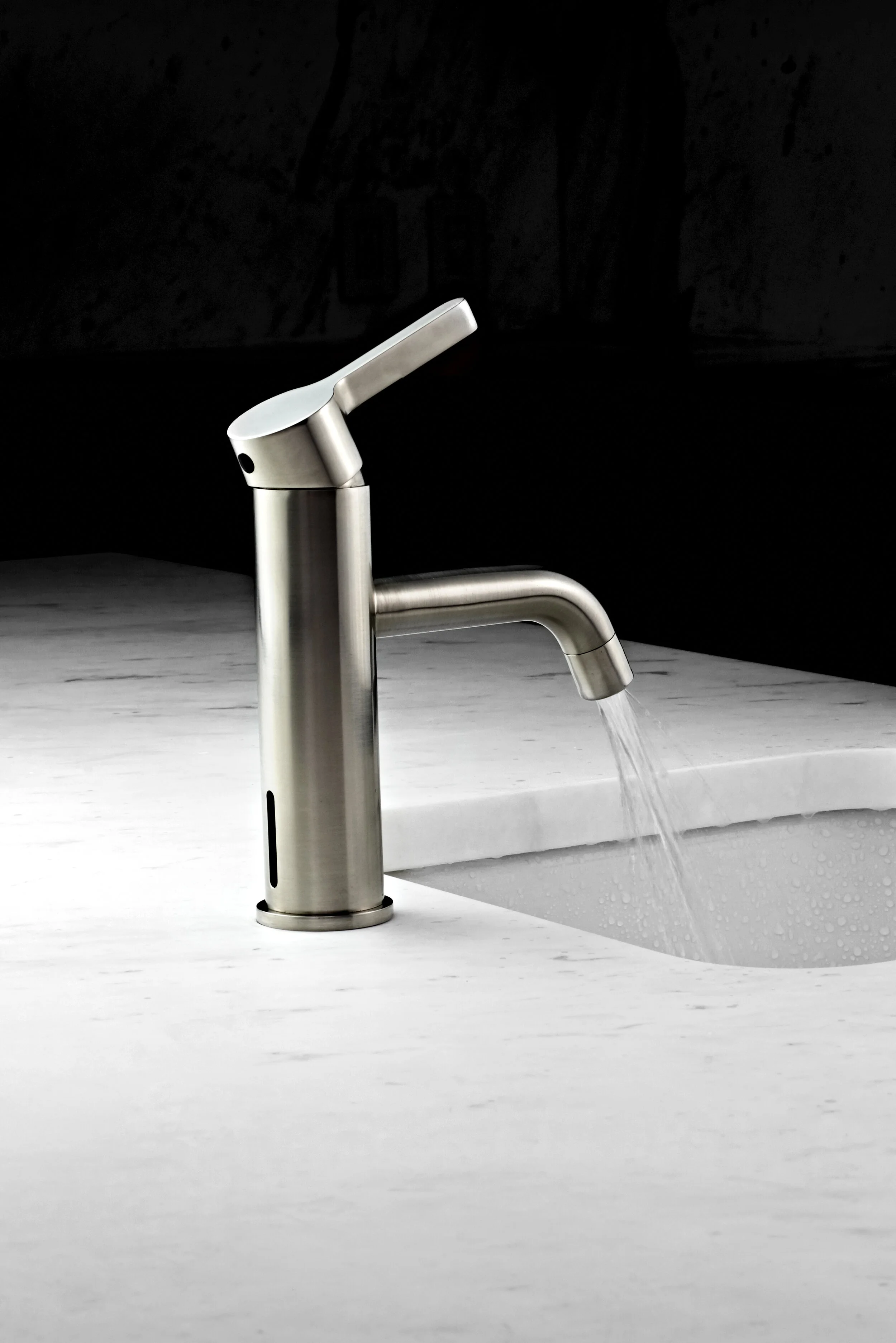 207 W79 Sales Gallery_KITCHEN_DSC_3114.jpg