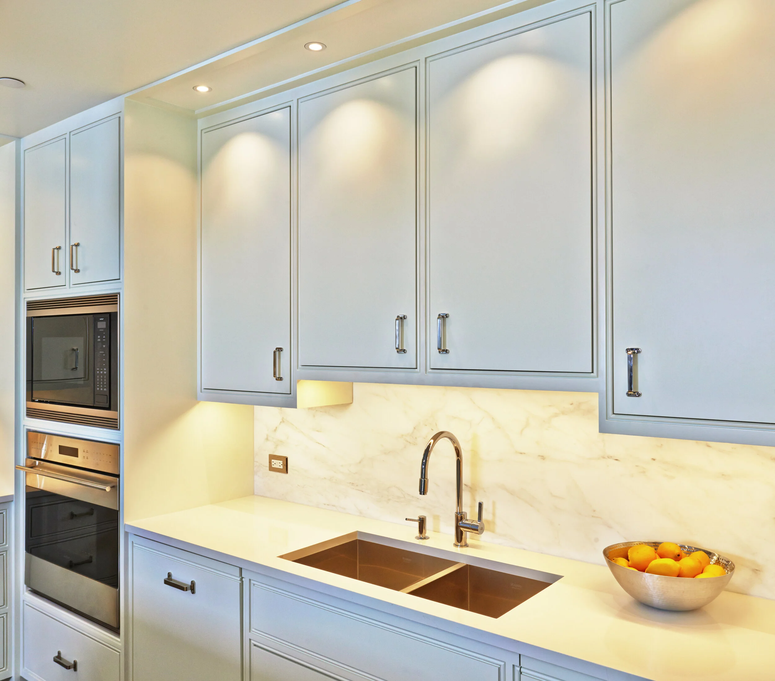 744 Madison_kitchen faucet view2_DSC_4772.jpg