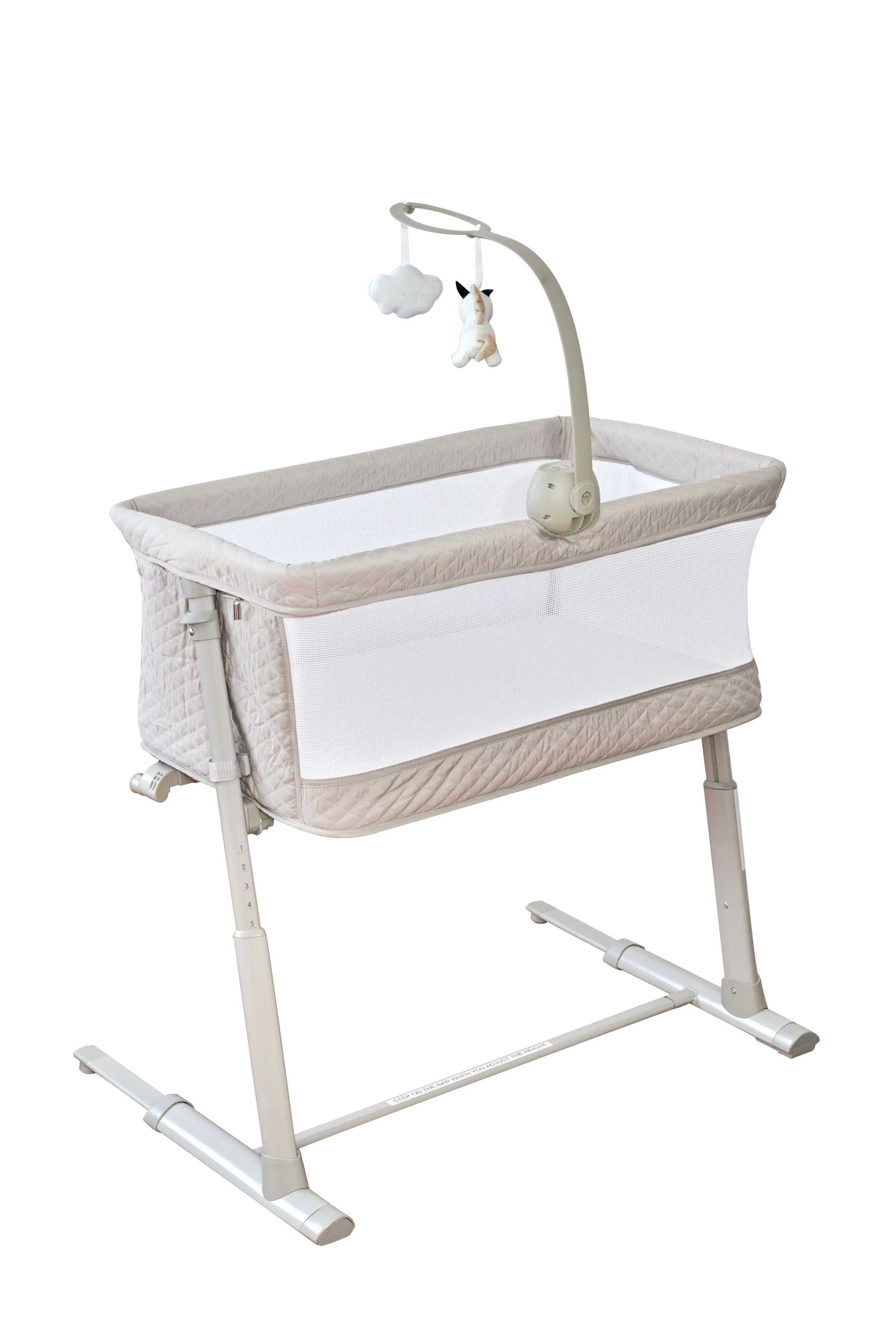 CLOUD BABY_Bassinet_img-DSC_9172_RT.jpg