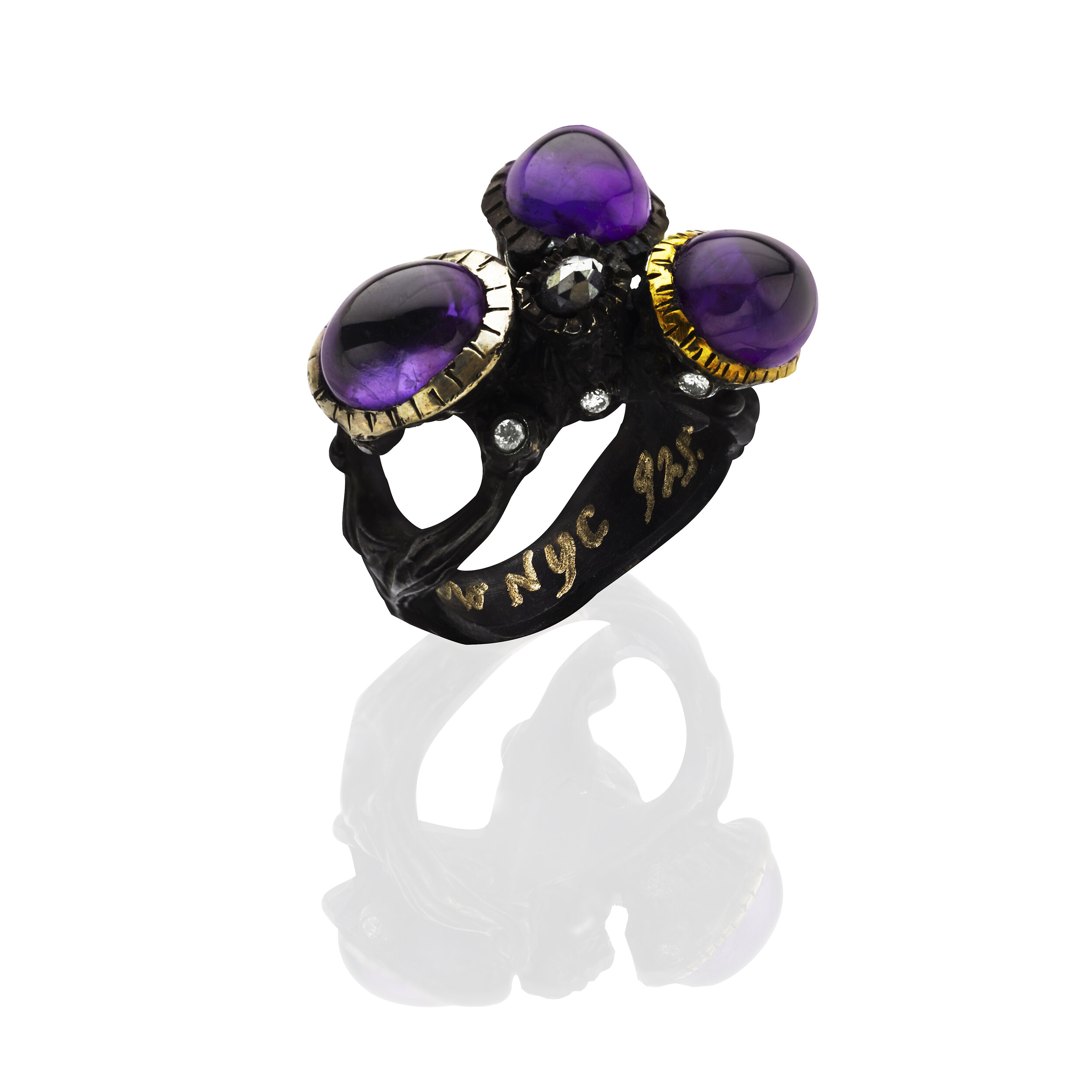 b900109p 245-onwhite.jpg