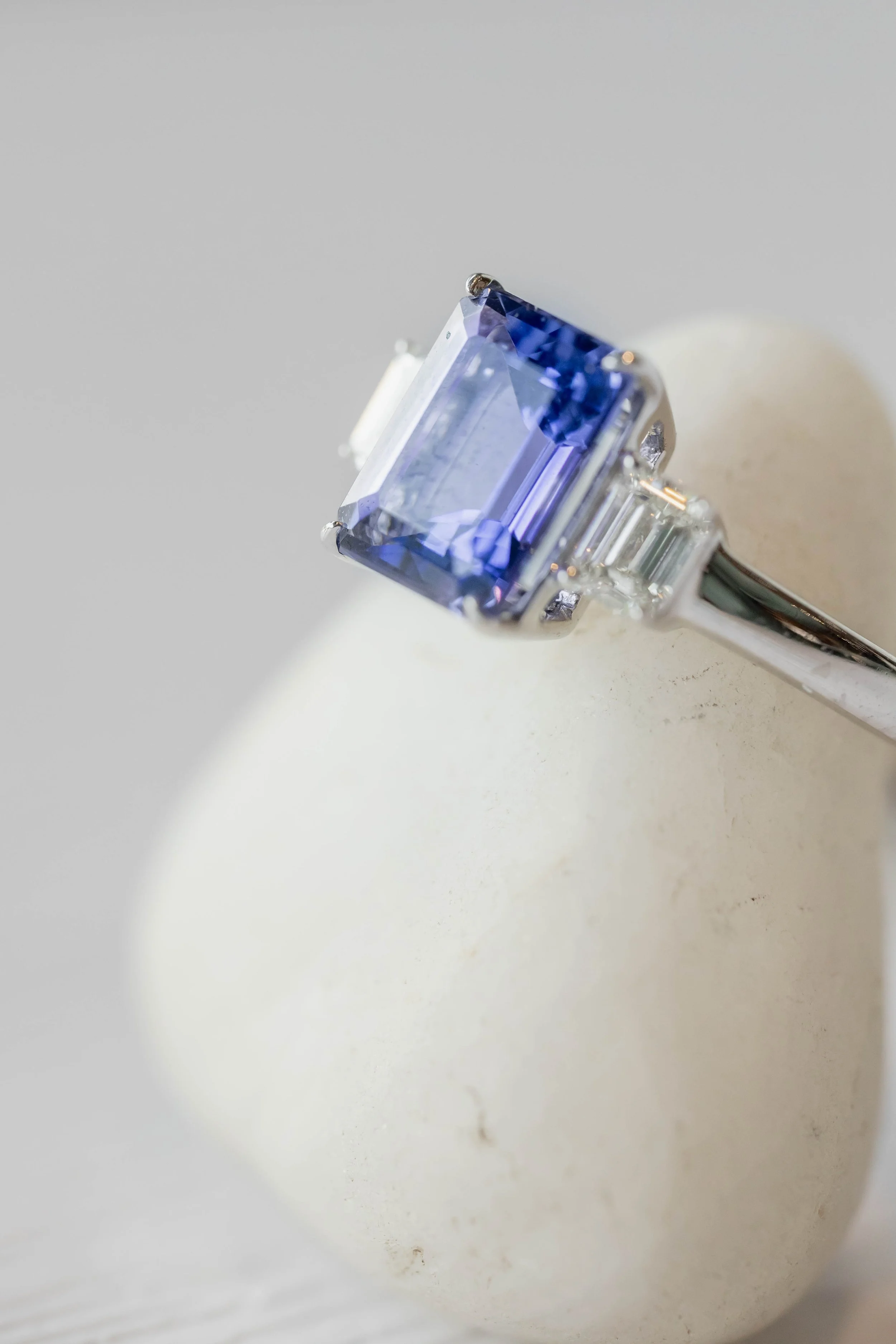 292 593 $6503-2.jpg