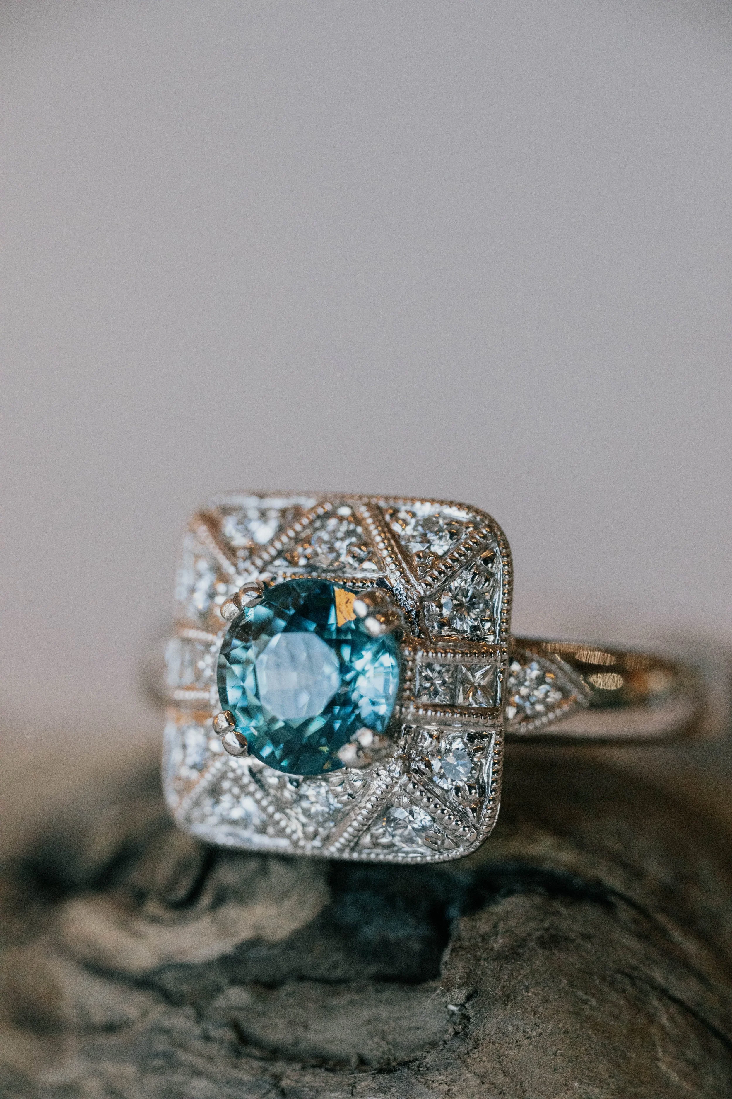 292 599 $2689 Zircon - 3.jpg