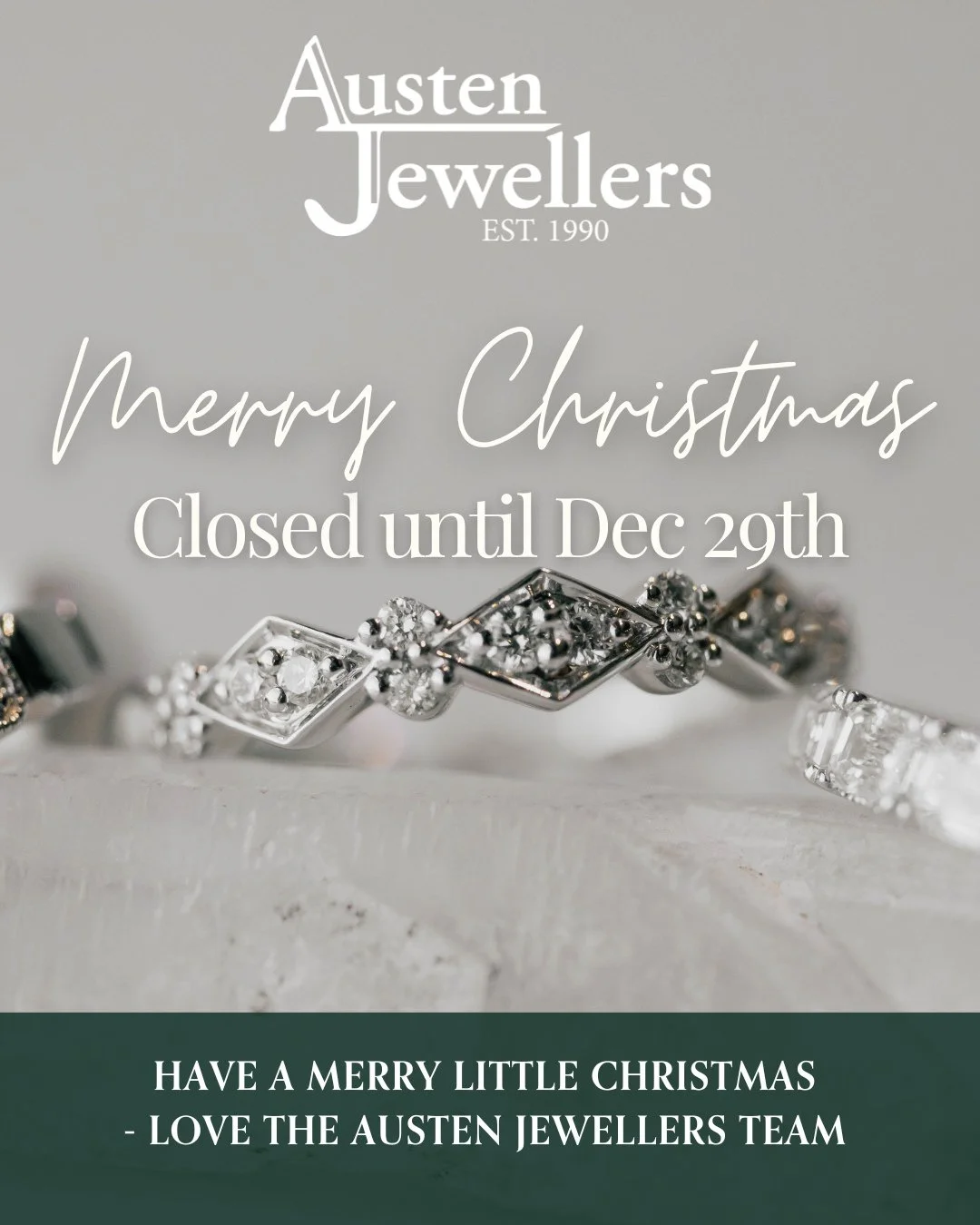 Warmest holiday wishes from the AJ family to yours ✨⁠
Thank you for supporting local this year.⁠
Enjoy the break, soak in every moment, and we&rsquo;ll see you December 29th!