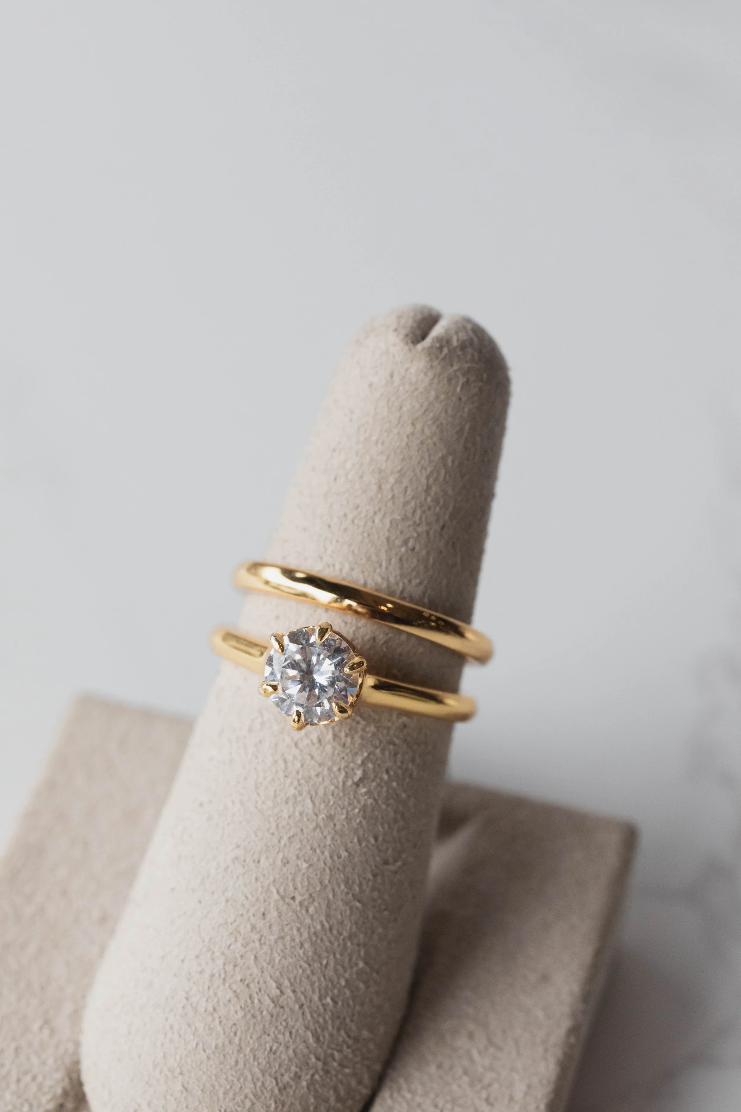 YG - band B242-01YB Ring B242-01YA-1.jpg