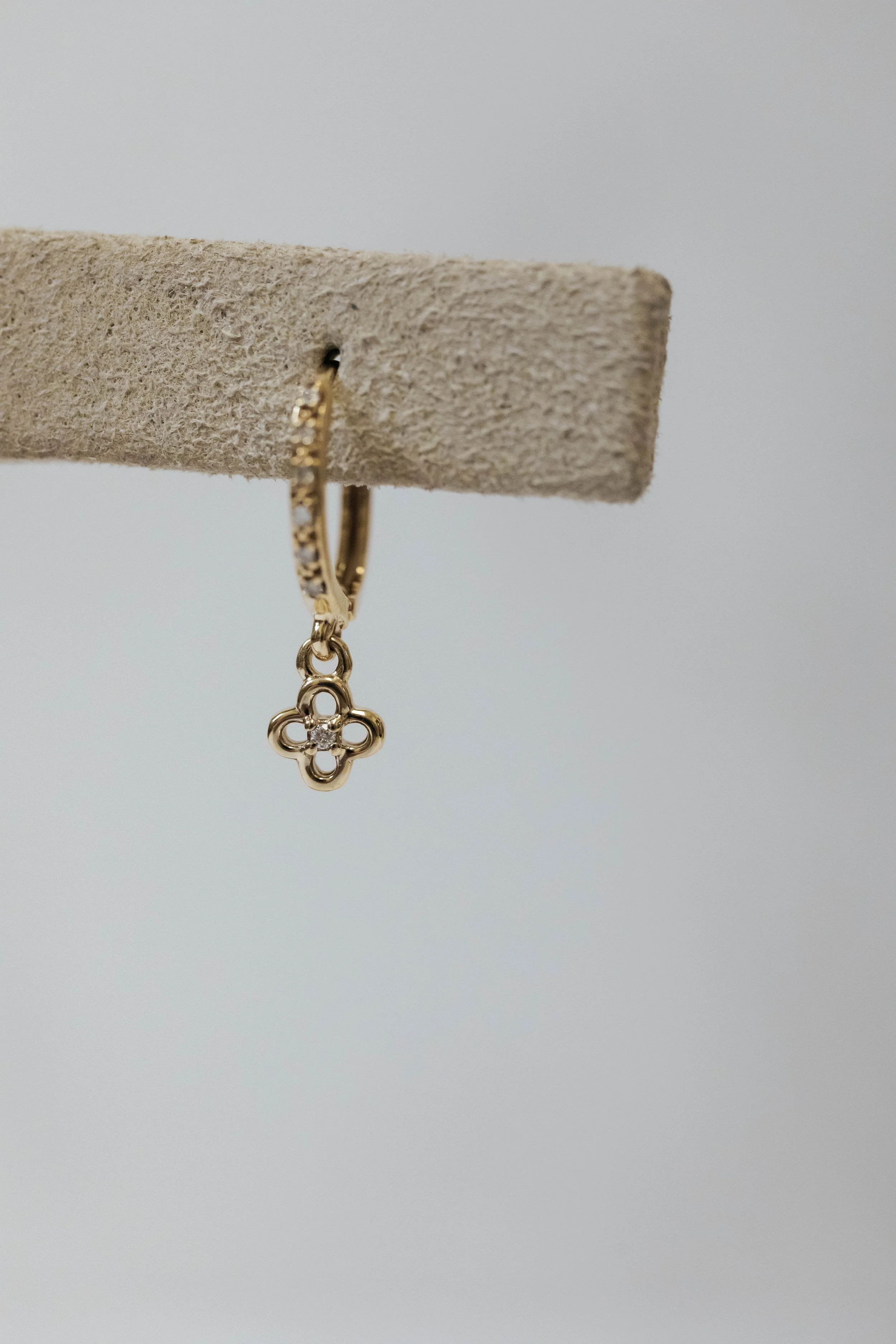 39 68523 $884 10k YG .06ct diamond drop earings -3.jpg