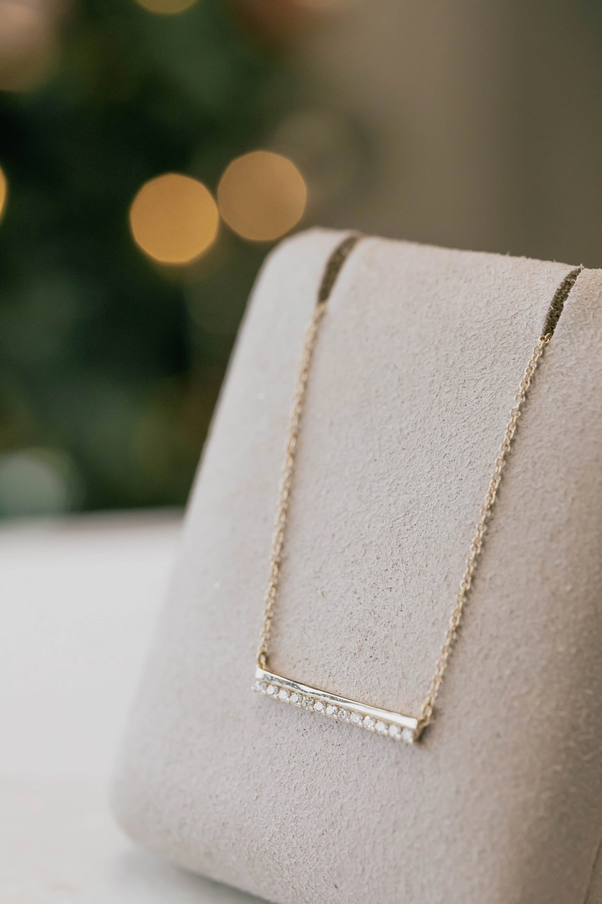 neck 70 4107 $833 -2.jpg