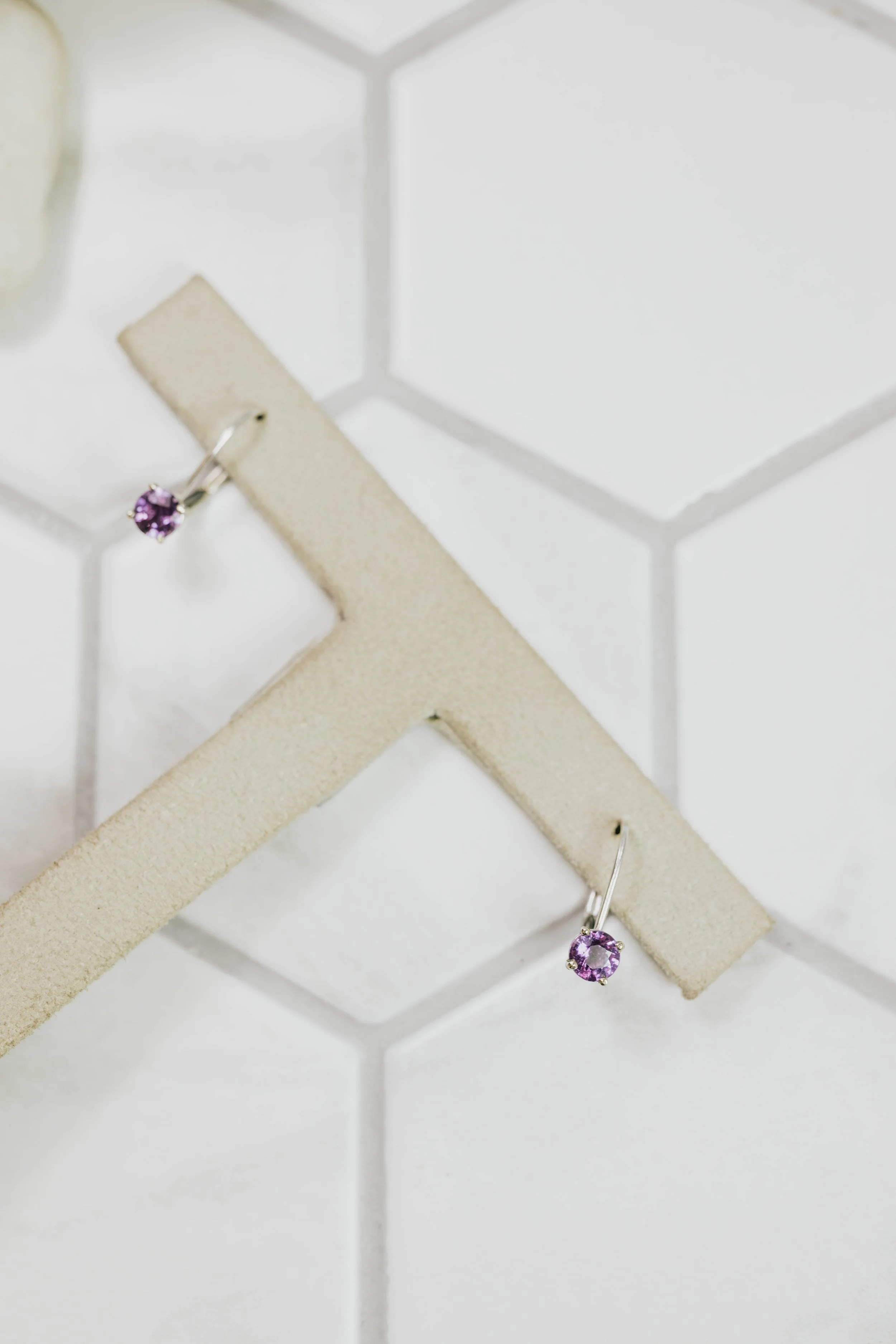 SAPPHIRE EAR PURPLE 277 161 $1355-2.jpg