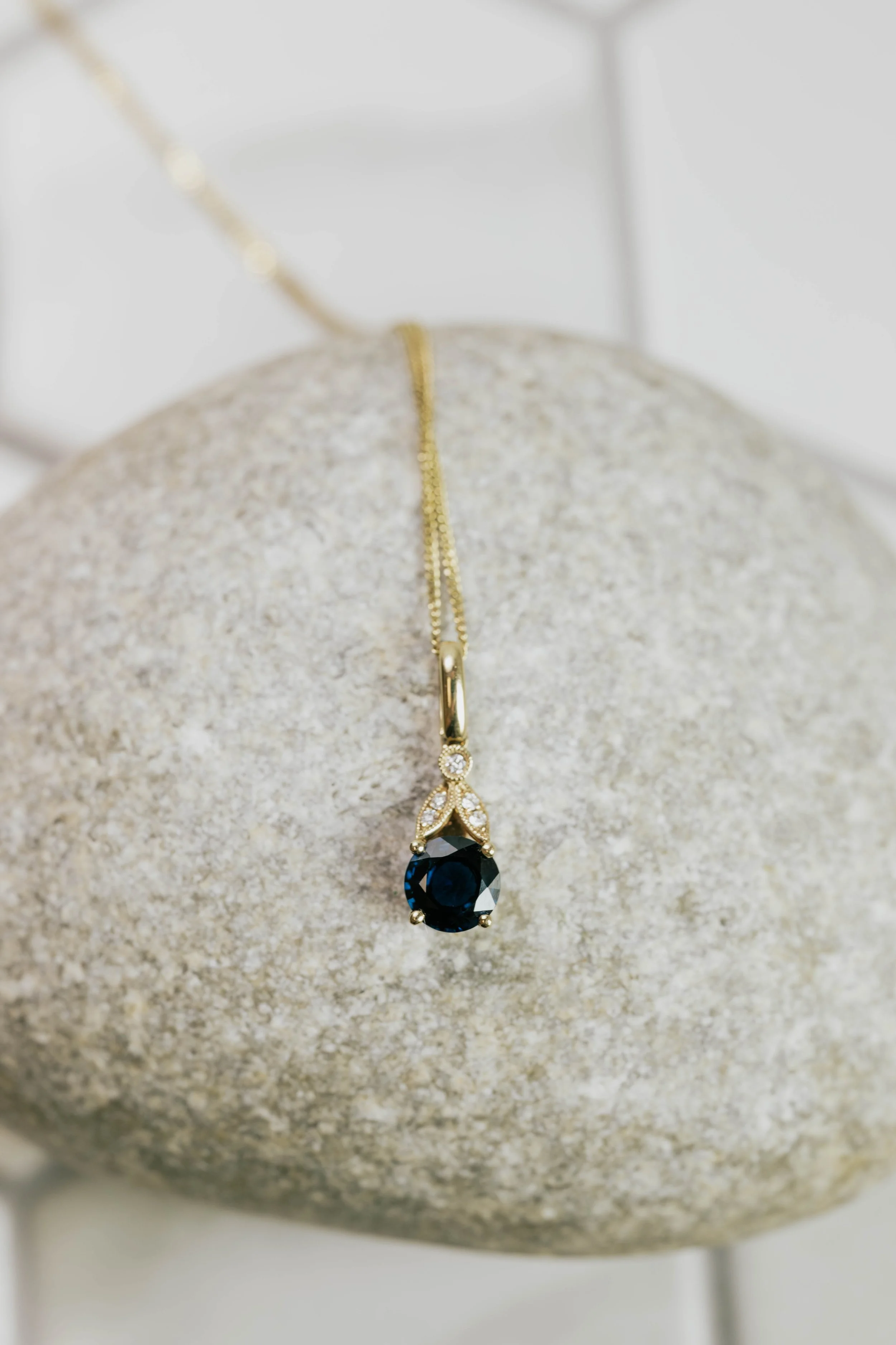 292 645 $2138 SAPPHIRE NECK-3.jpg