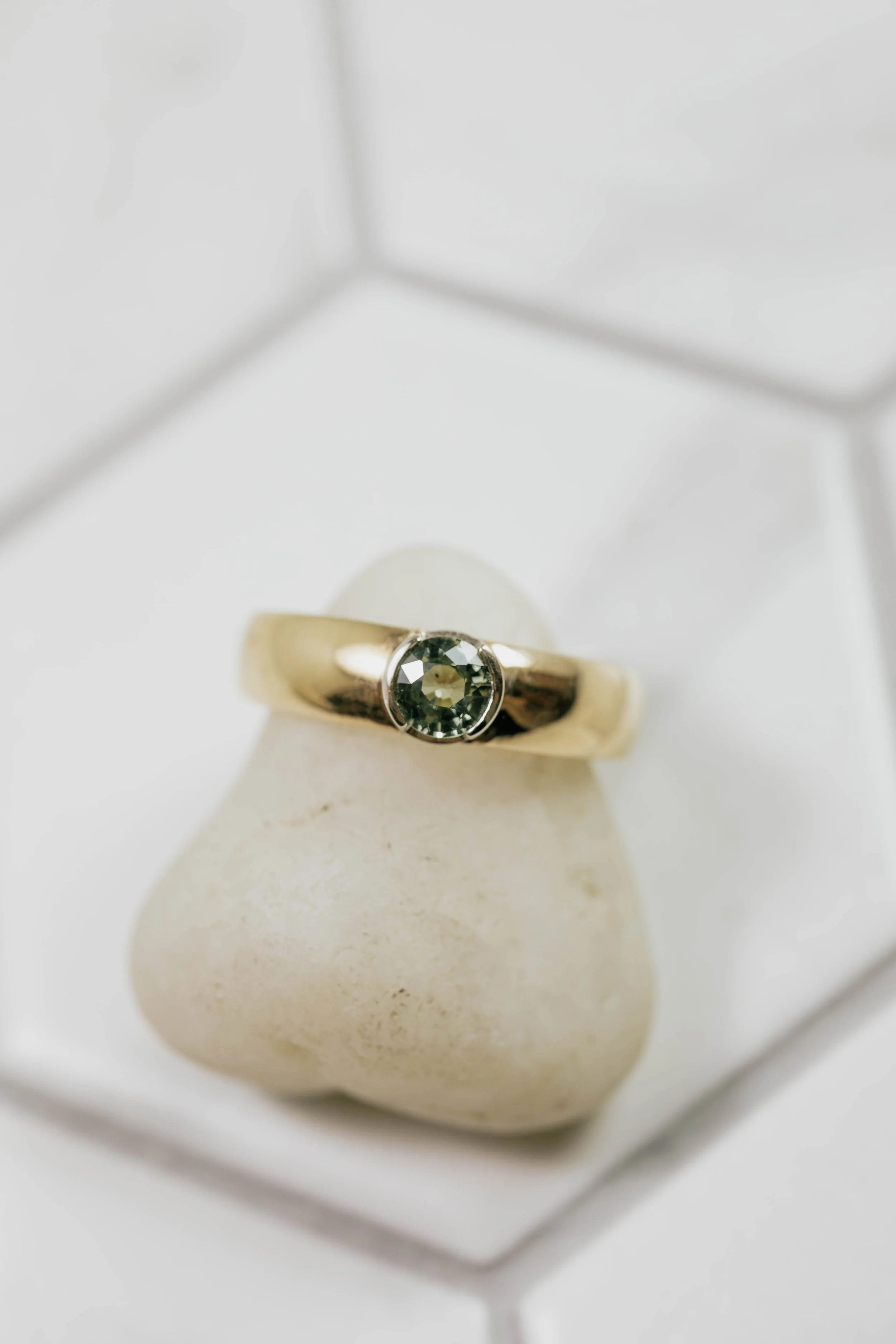 396 21 $2832 GREEN SAPPHIRE.jpg