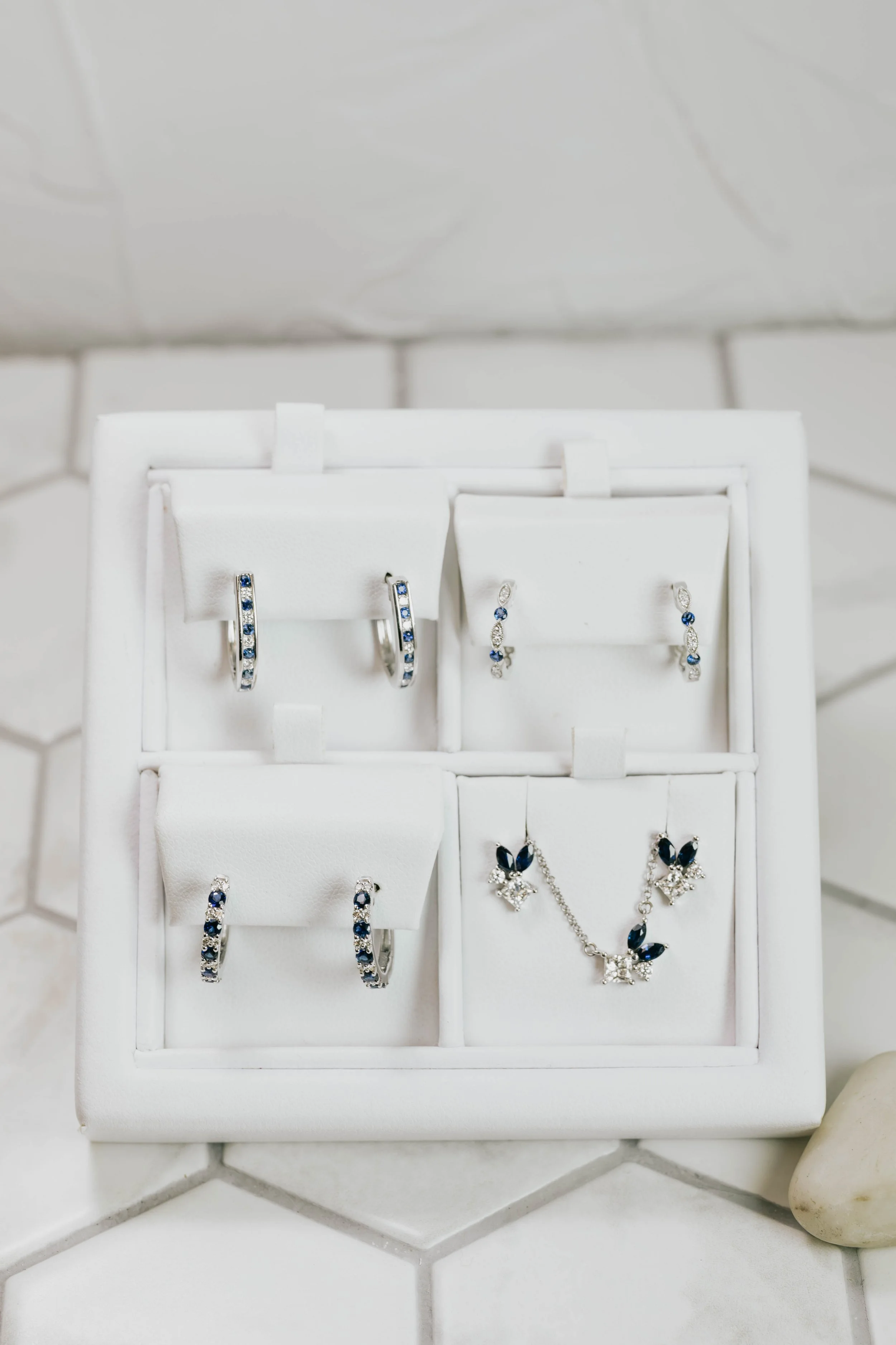 SAPPHIRE EAR + SET-1.jpg