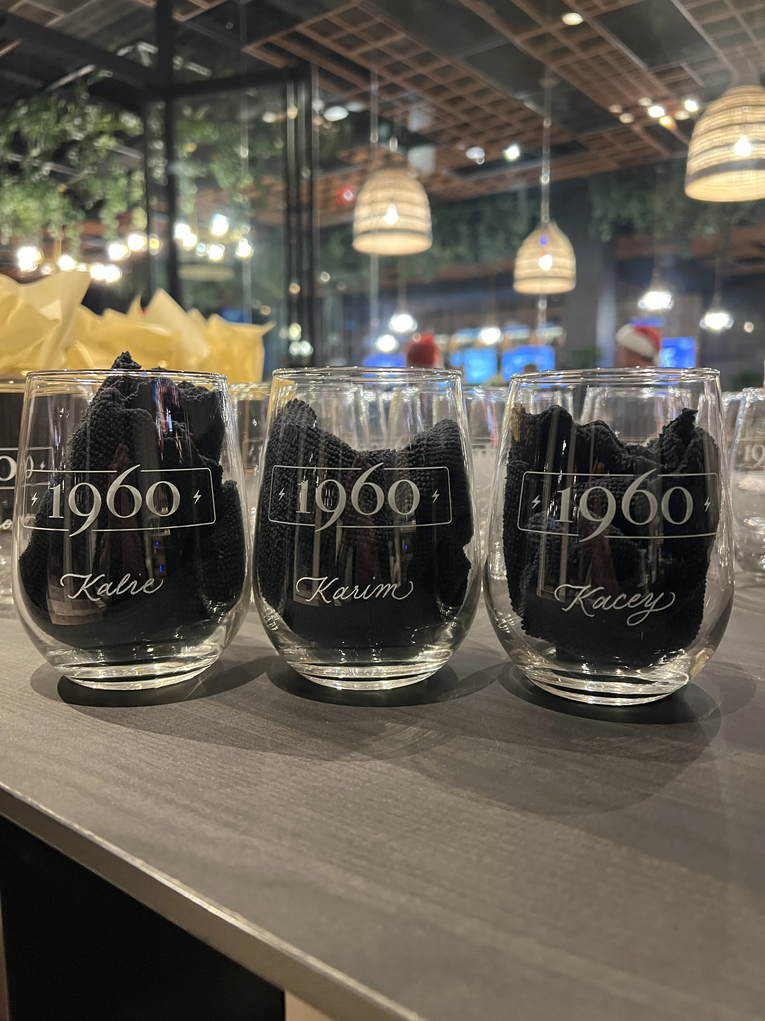 Live Engraving for Brand Events: A Custom Experience with the Los Angeles Chargers