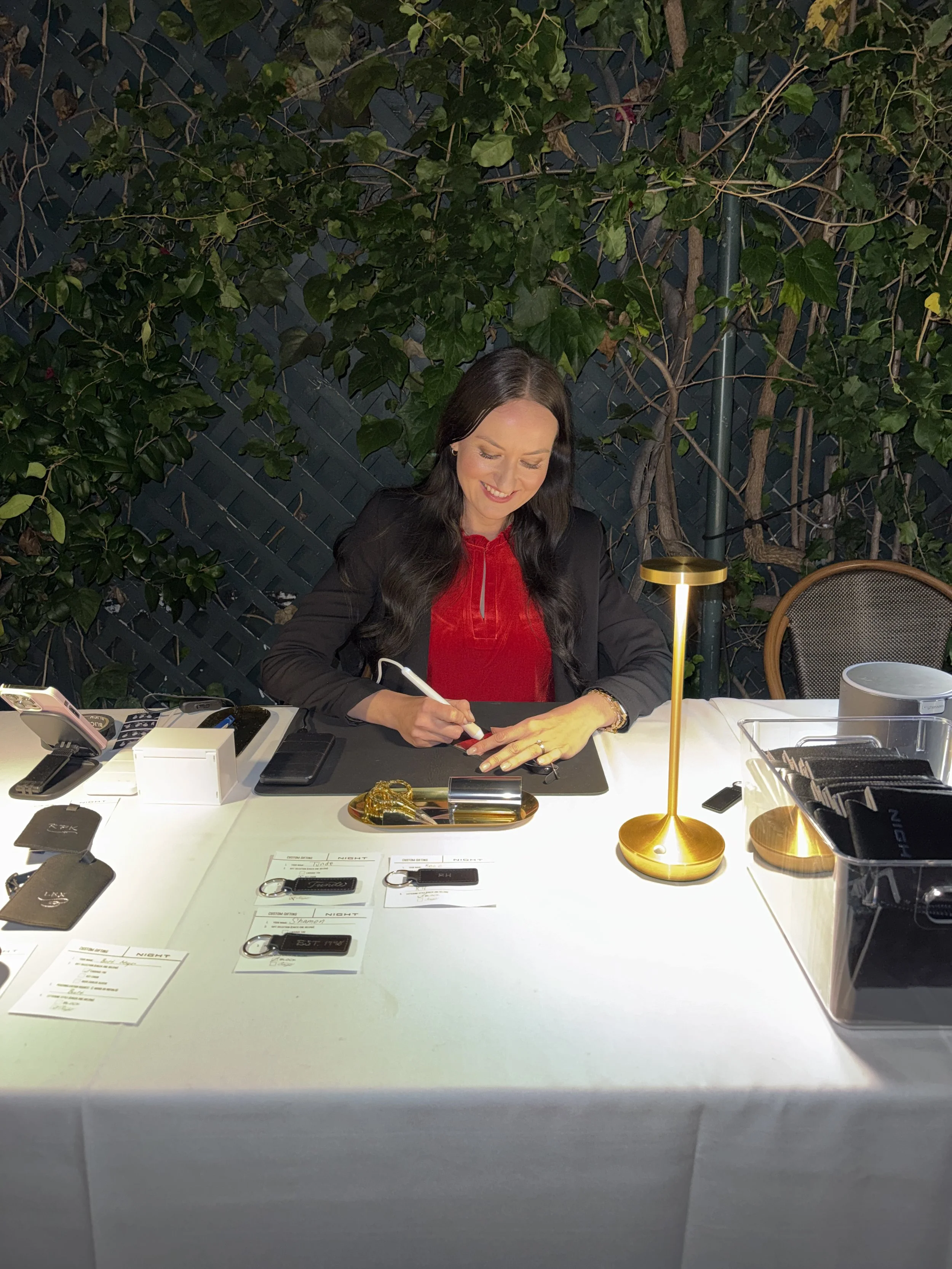 live-event-calligraphy-artist.JPG