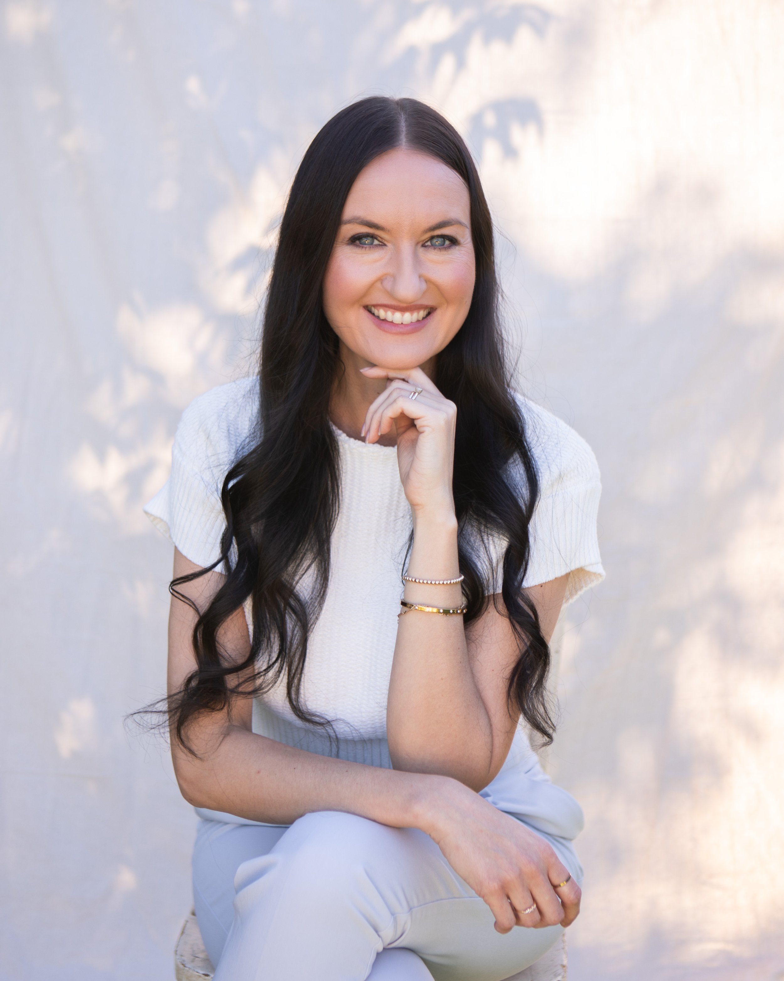 Claudia, a Los Angeles calligrapher