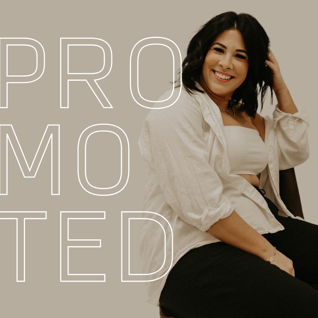 🚨Sound the Alarm!🚨

Because MELANIE  has been PROMOTED 🥳

Make sure to leave her some love in the comments! 

#reveriehairco #raleighhairstylist #raleighhairsalon #northraleighhairstylist #northraleighhairsalon #northraleighhair