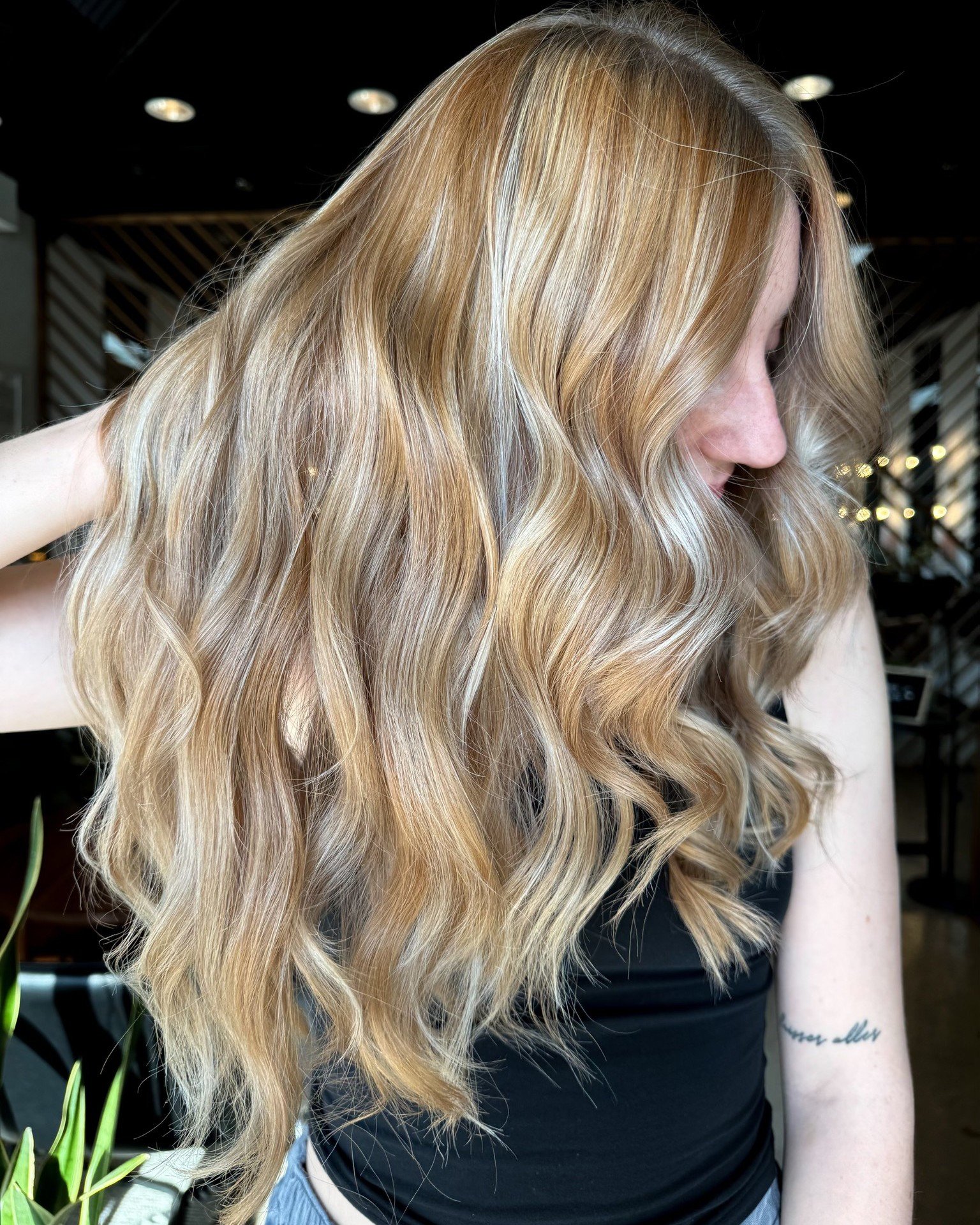 Kayla absolutely slayed this color transformation on one of our beautiful stylists!

We've already introduced you to Kayla but we want you to know exactly who she is when you step into Reverie. ⚡

She is crushing every part of the associate program a