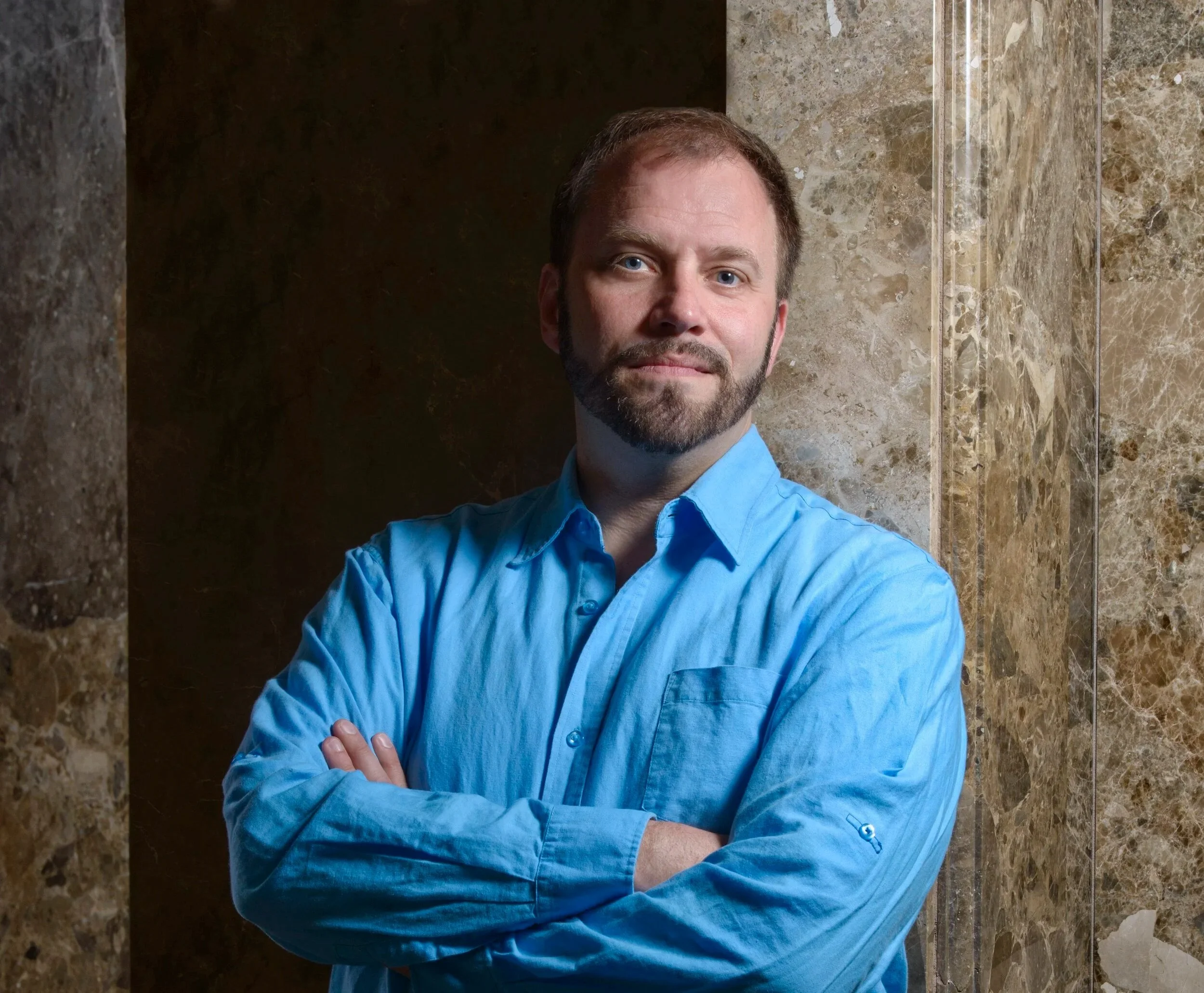 Thomas Cooley's "Elegantly Nuanced" Singing Essential to the Success of Christmas Oratorio