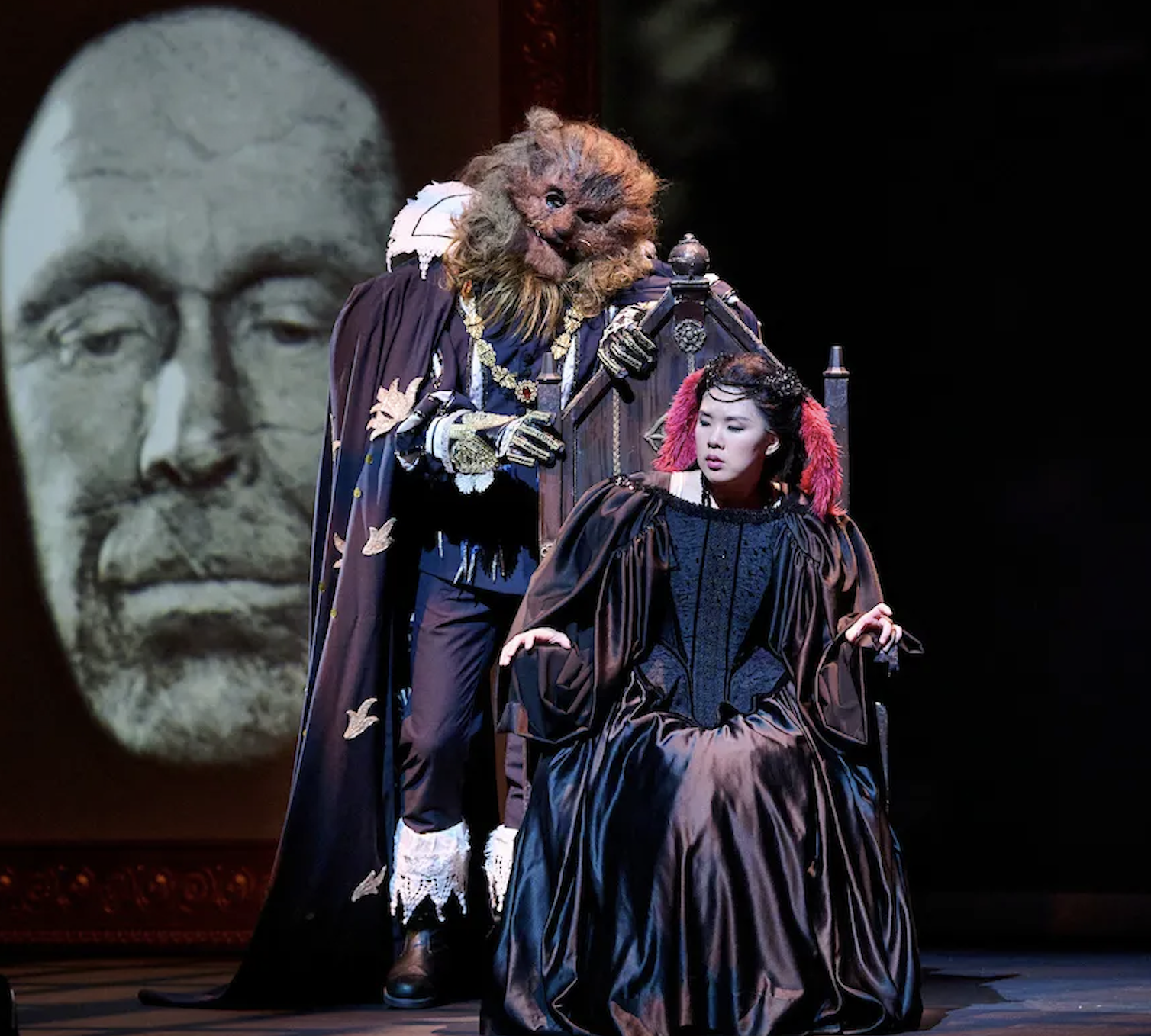 Hadleigh Adams is “Wonderfully Gruff” In New ‘La Belle et La Bête’&nbsp;Review