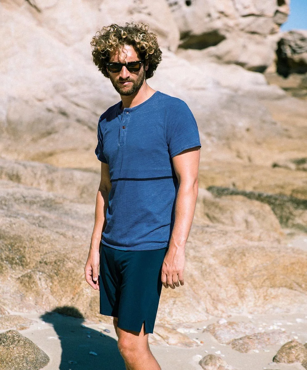 1210026_outerknown_equatorhenley_fnk_m1.jpg