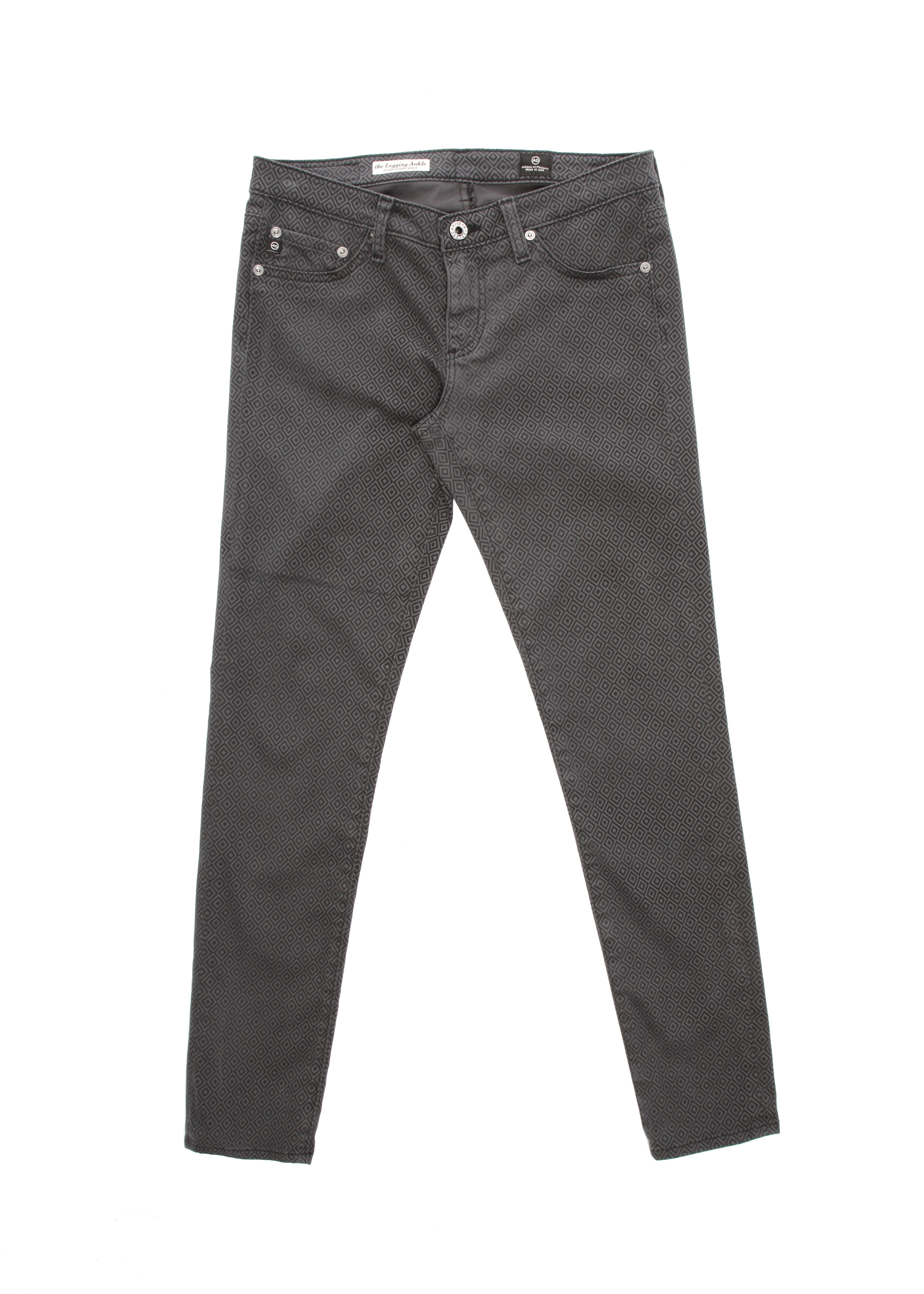 D_Grey_Front.jpg
