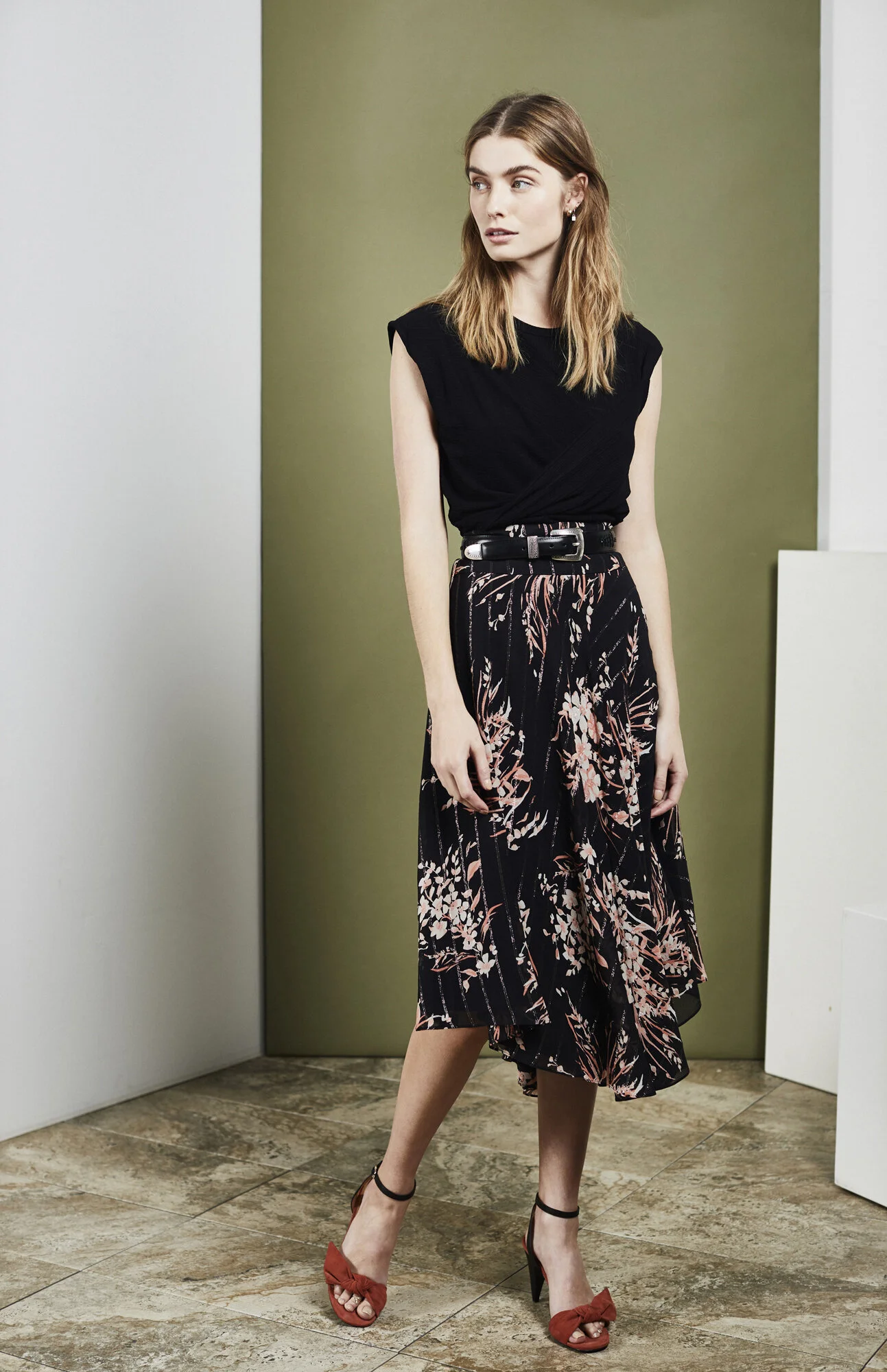 Joie_StyleGuide_Summer1920269.jpg