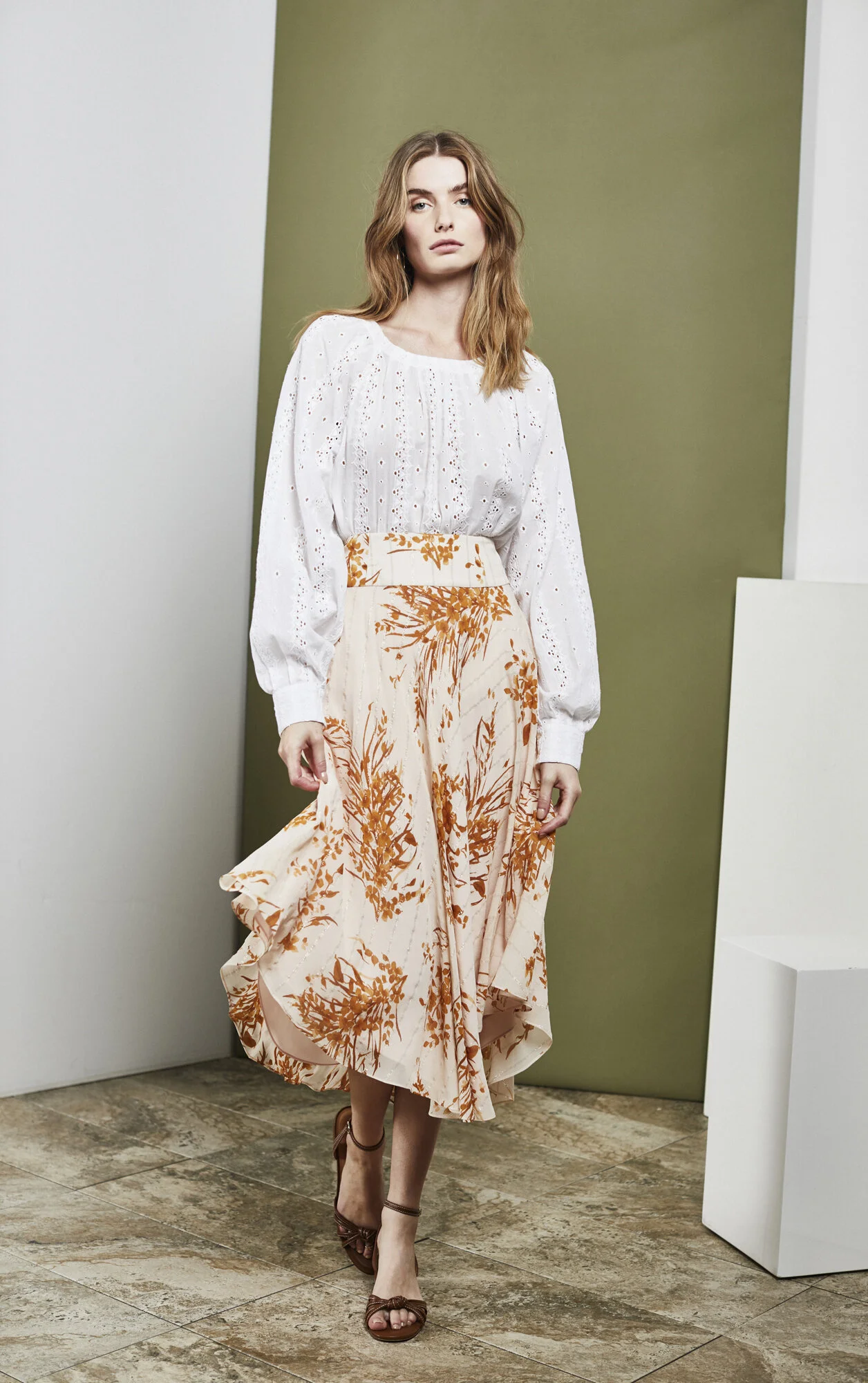 Joie_StyleGuide_Summer1921910.jpg