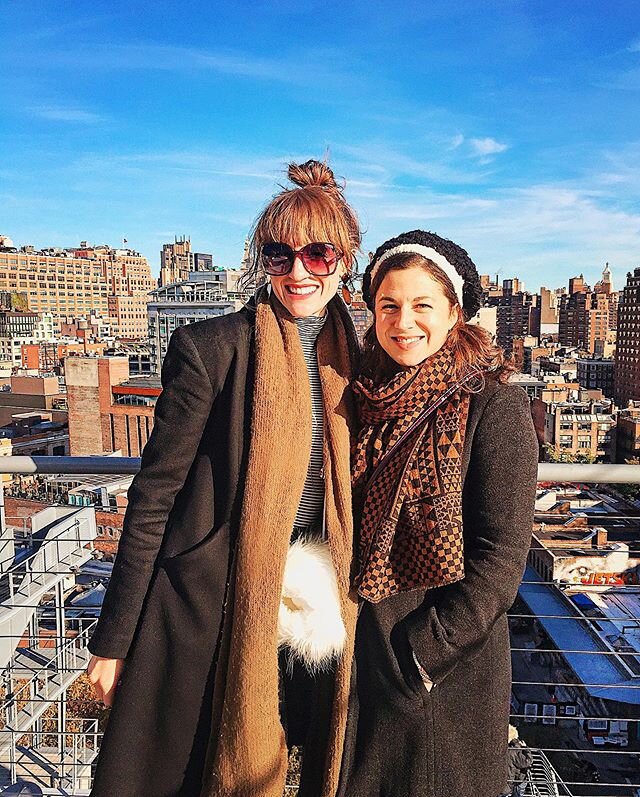 My first post in two months, cuz Janer sent me flowers 🥰 Even from the opposite coast, she knows exactly how to make a #BirthdayGirl feel special!
&bull;
#loveher #bff #grateful #justforfun #rooftop #bestie #tbt #throwbackthursday #wehadatime #nyc #