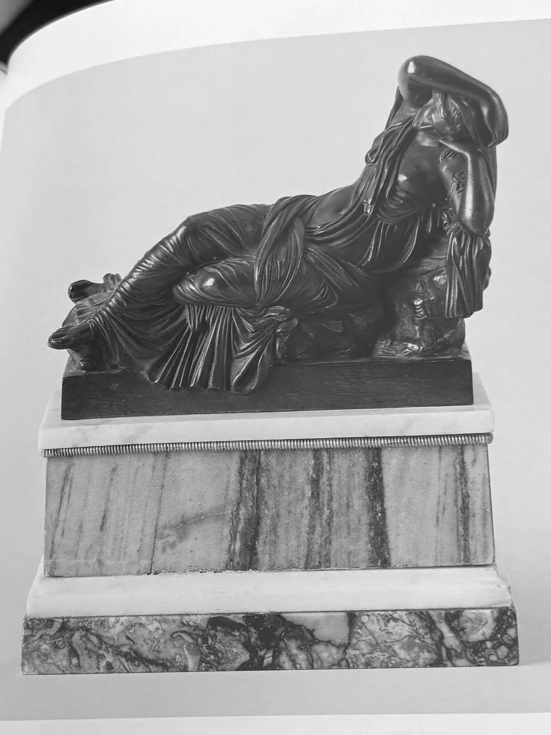 Luigi Valadier, Ariadne, 1778 - 1784, bronze on a white marble, big and cipollino base, 26 cm x 21 cm x 9 cm. Royal collection, Sweden (collection of Gustav III of Sweden)