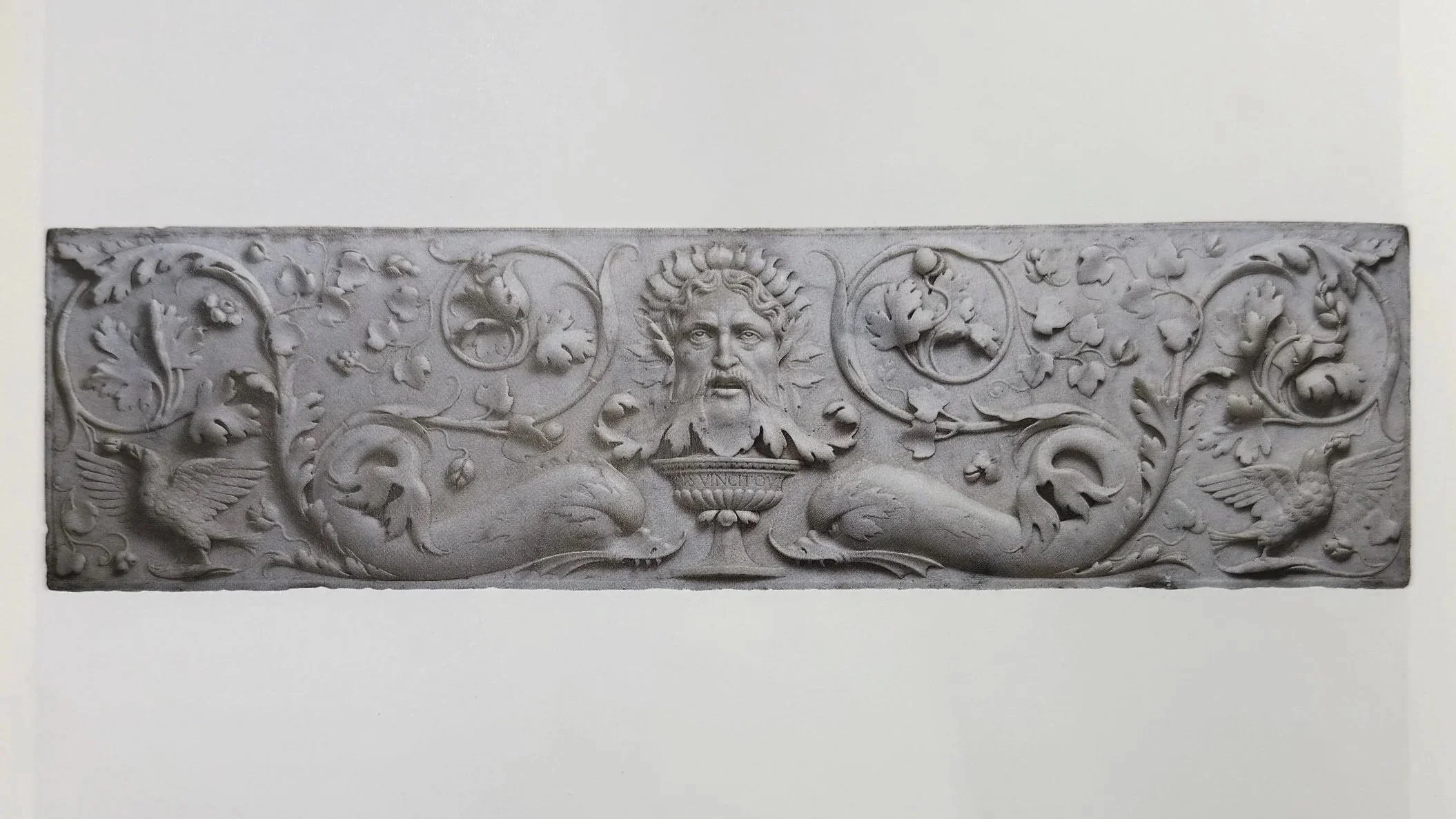 Antonio Lombardo (c.1458 - 1516), Relief with dolphins and leaved macaroon, white carrara marble. Saint Petersburg, Hermitage.