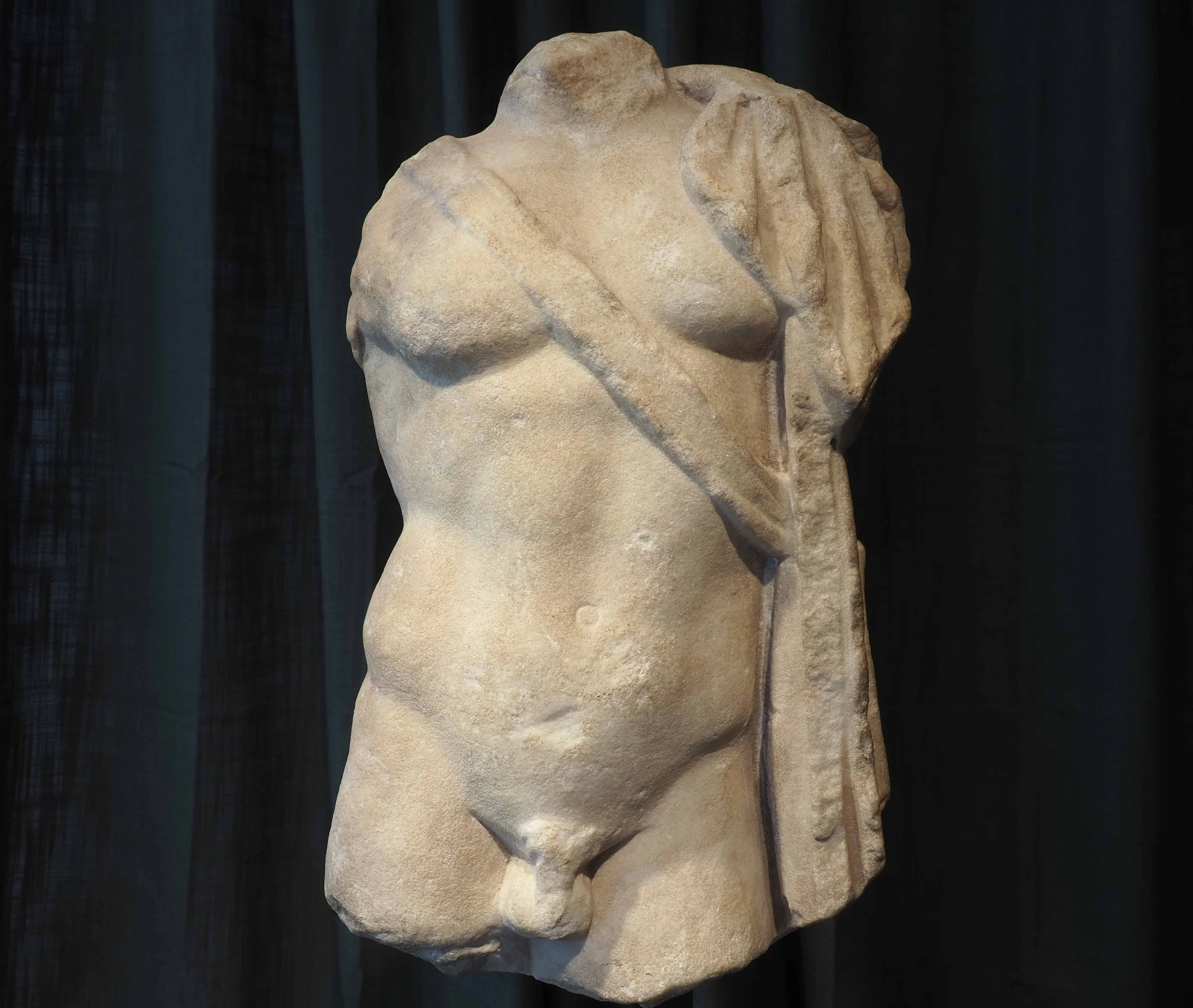 ROMANTORSO9.jpg