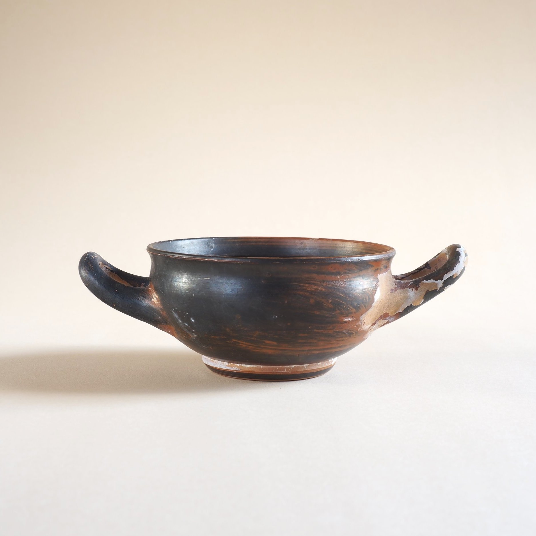 GREEK BLACK GLAZE STEMLESS KYLIX