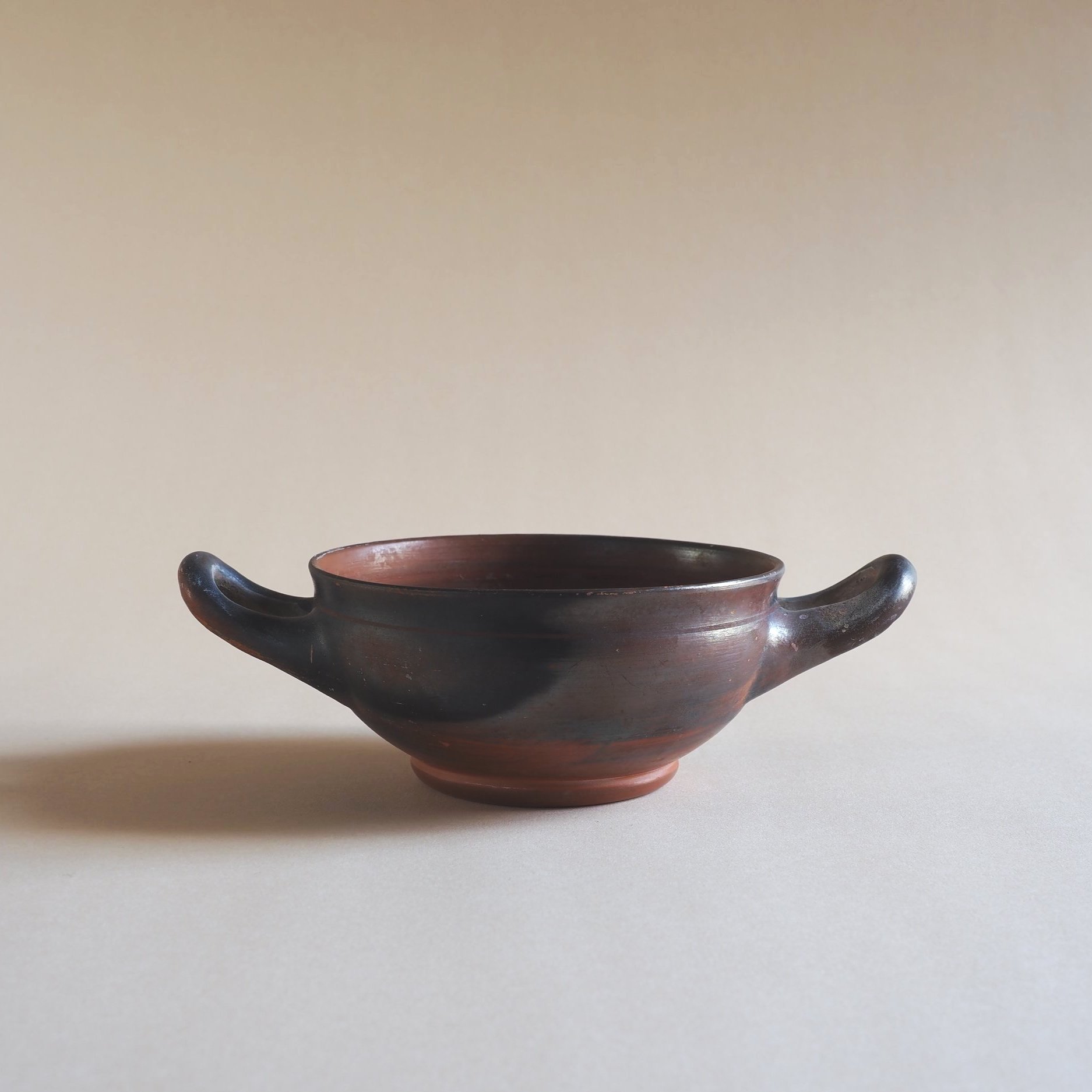 GREEK BLACK GLAZE STEMLESS KYLIX