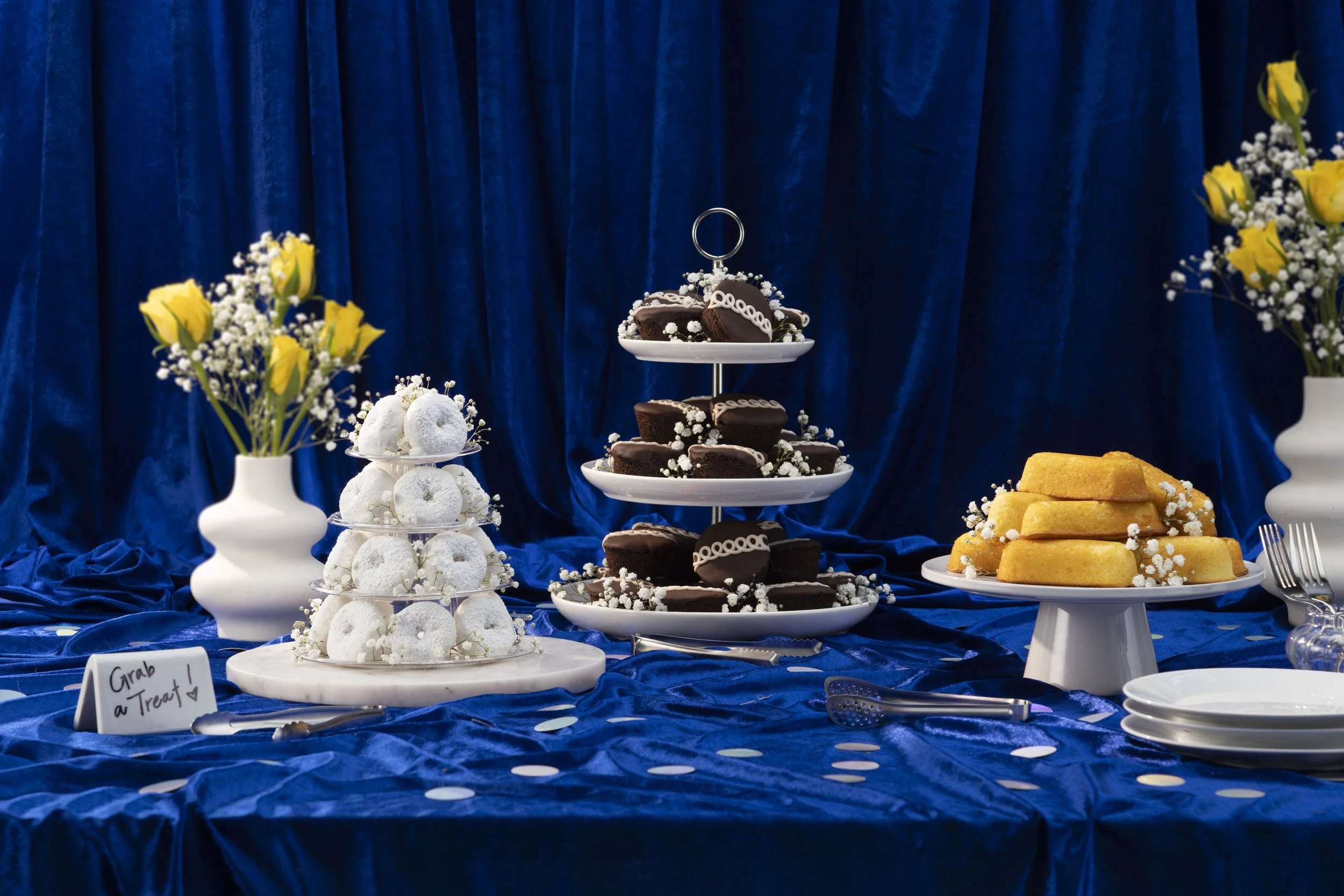 Hostess: A Full Season of Social