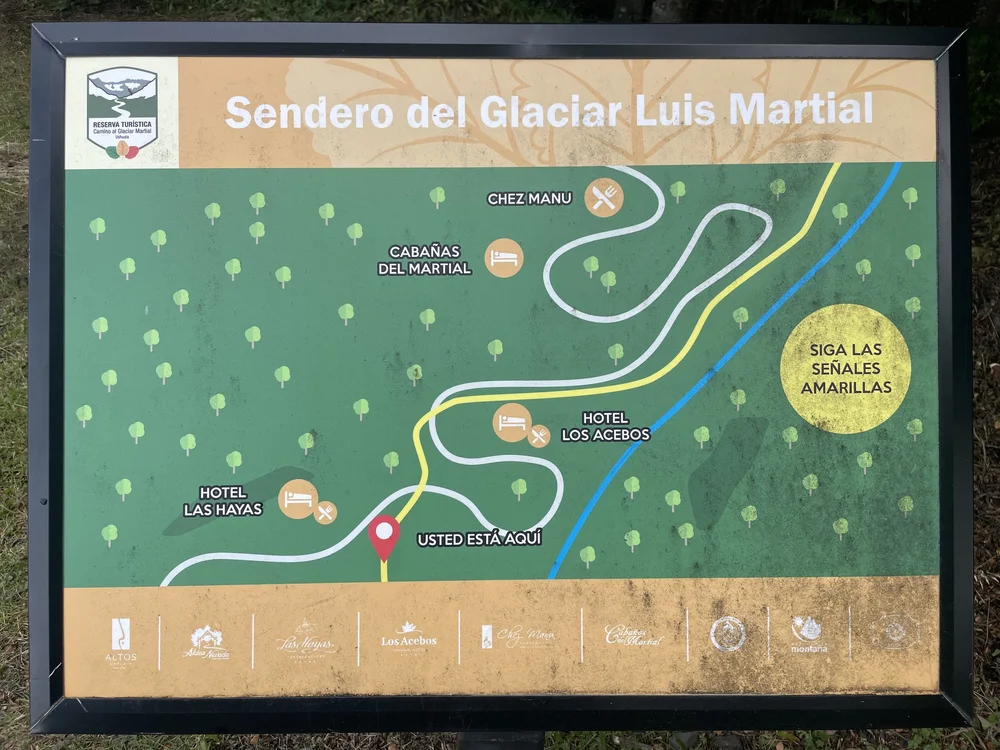 Every time the trail crosses the road there are more maps like this.