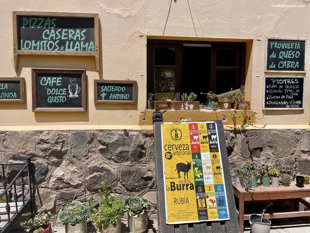 El Puente Restaurant