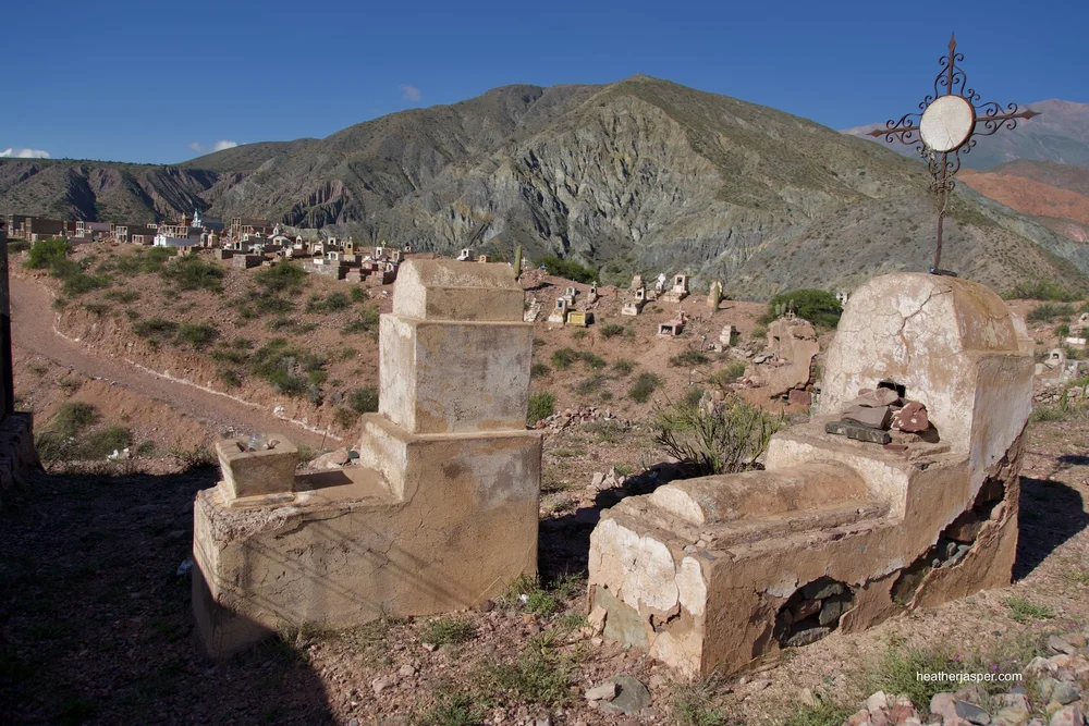 Tumbaya tombs 3.jpeg