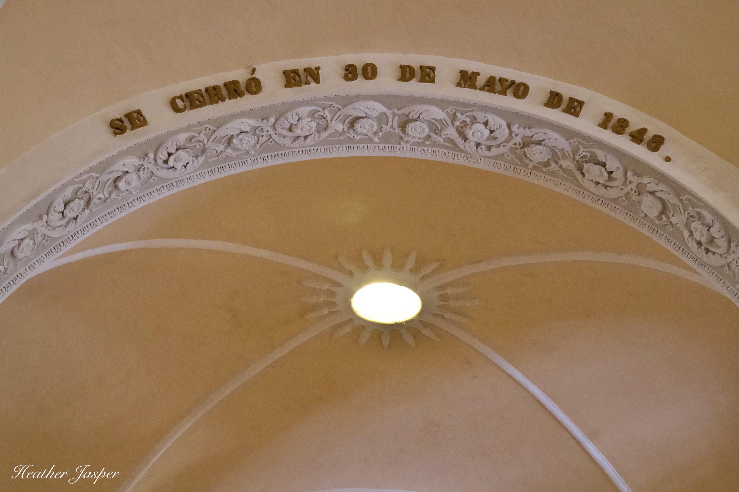 Arequipa cathedral 2.jpeg