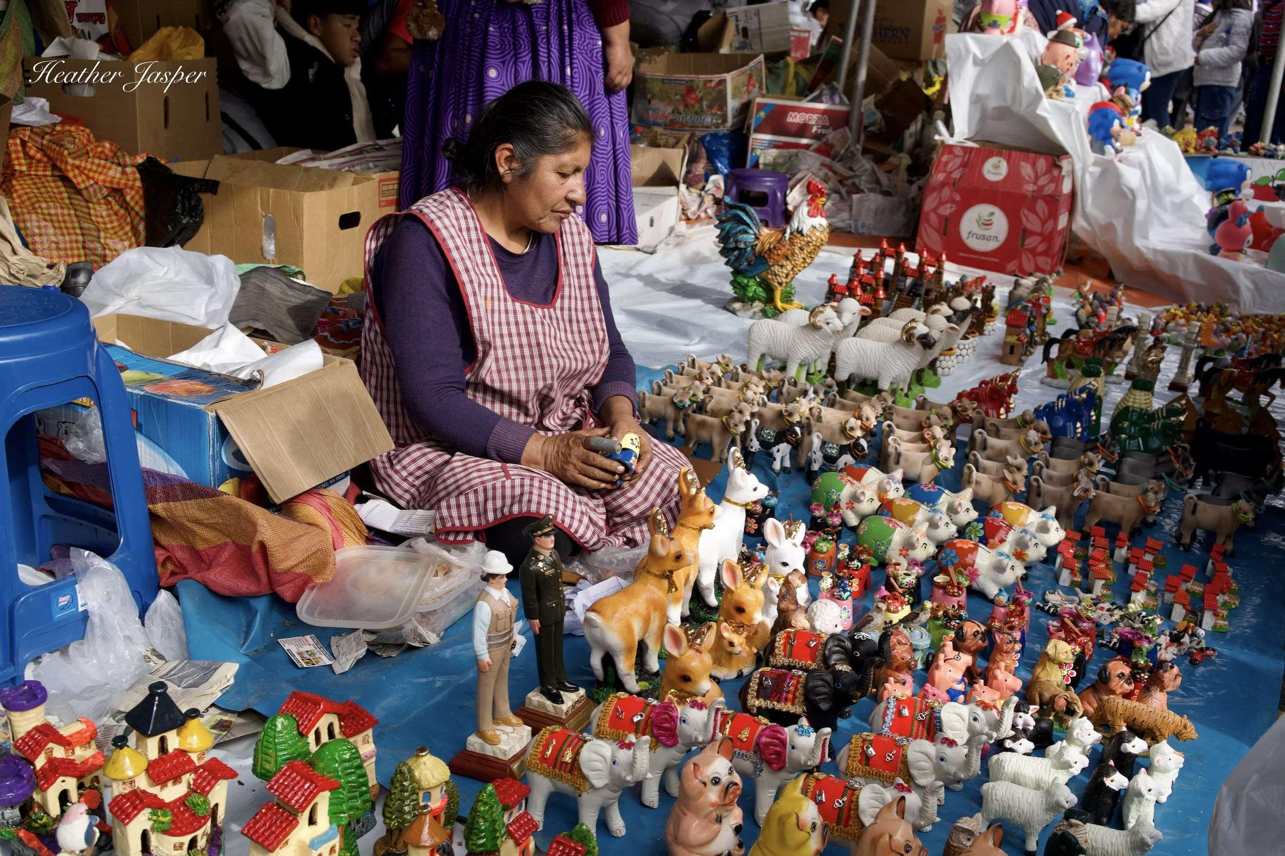 Santurantikuy figurines 3.jpeg