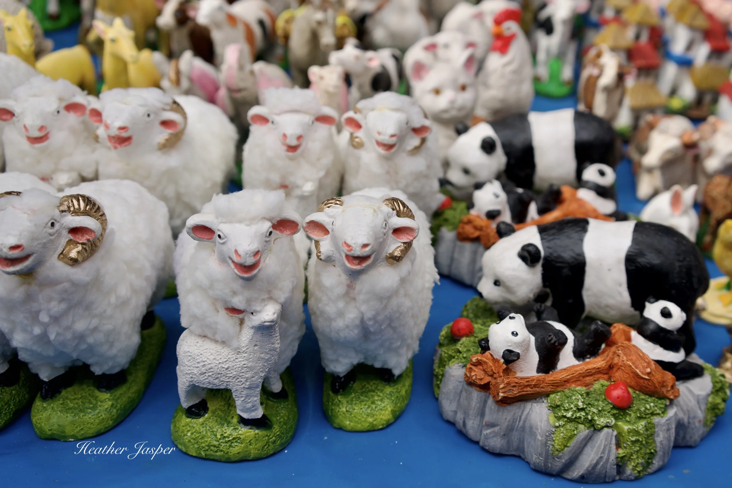 Santurantikuy figurines 8.jpeg