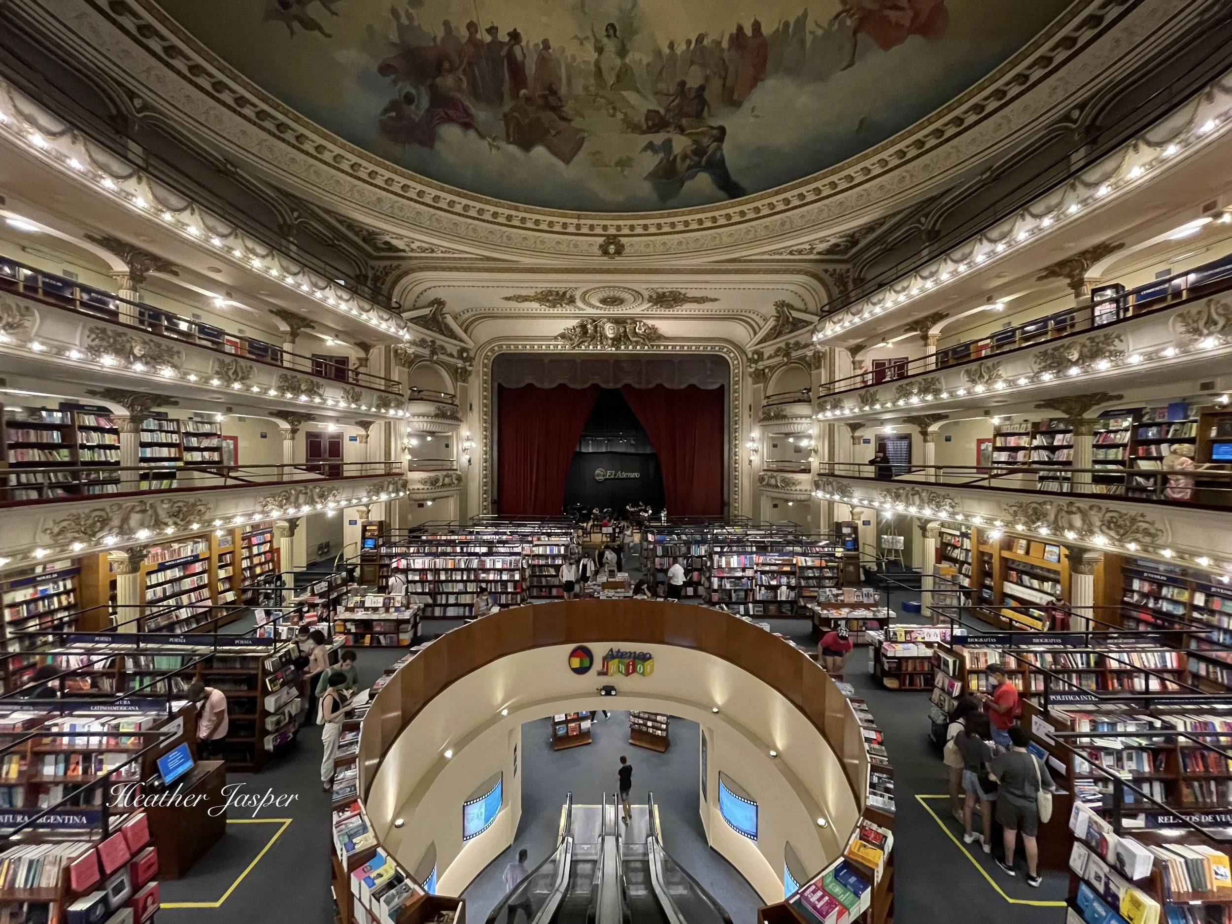 el ateno.jpeg