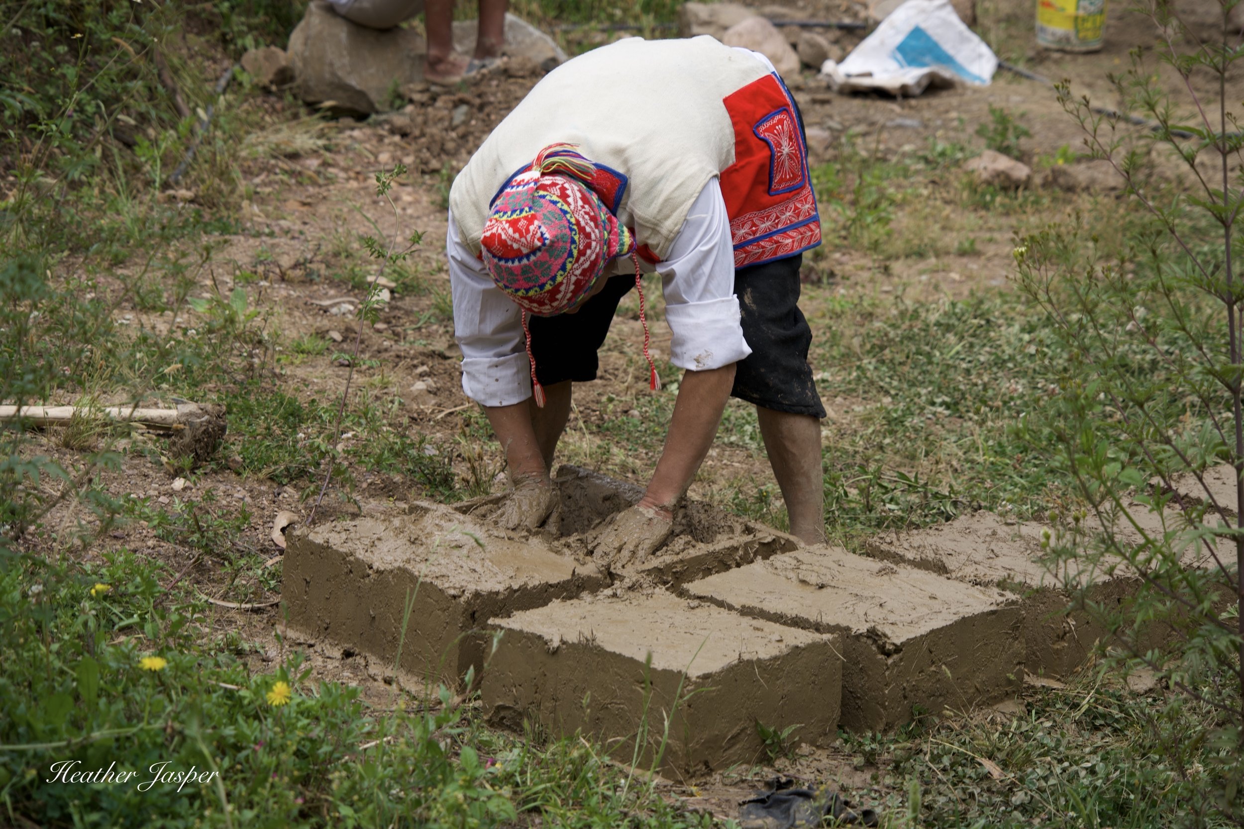 making adobe bricks 4.jpeg