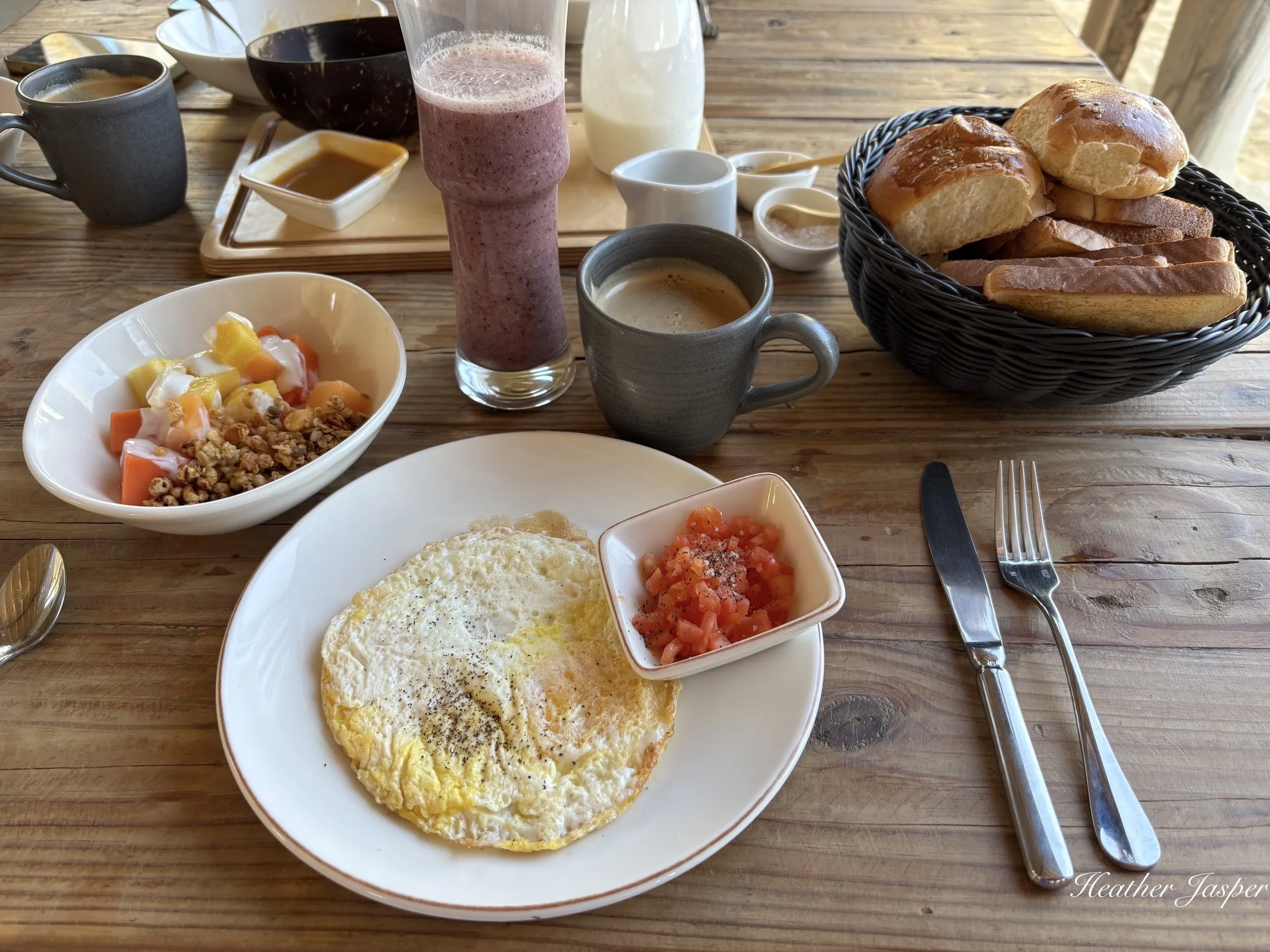 Breakfast at Inkaterra Cabo Blanco.