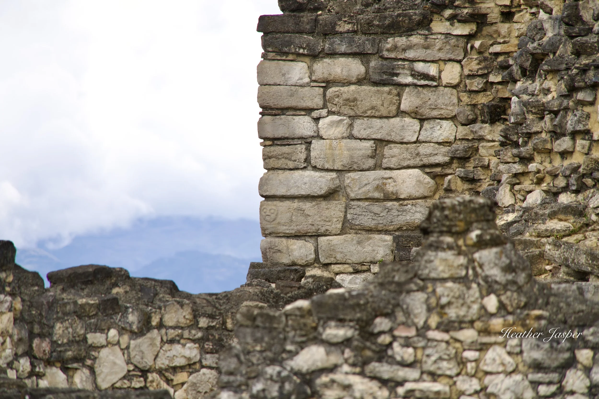 Kuelap templo mayor 4.jpeg