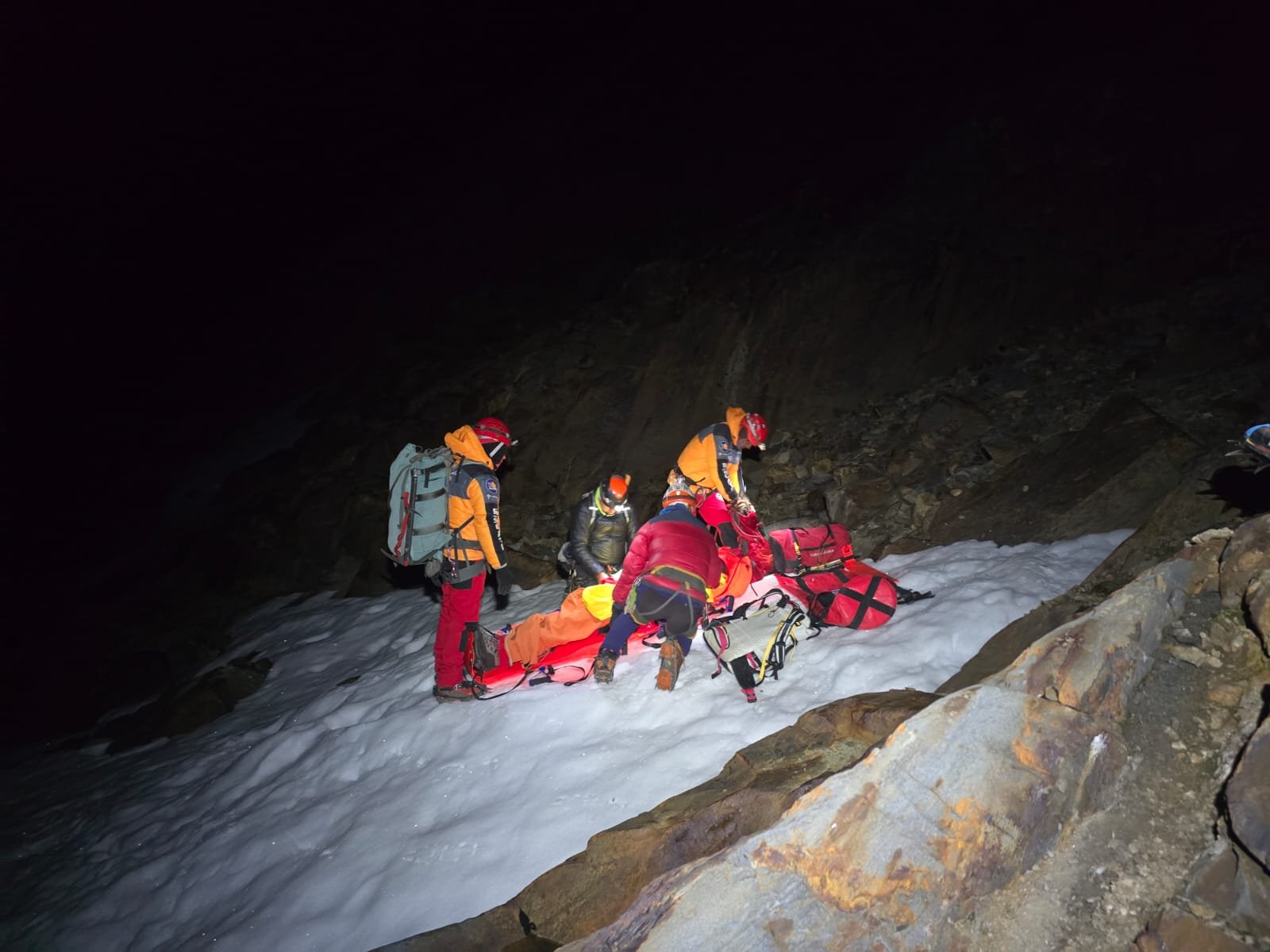 mountain guides in Peru participate in an evacuation simulation