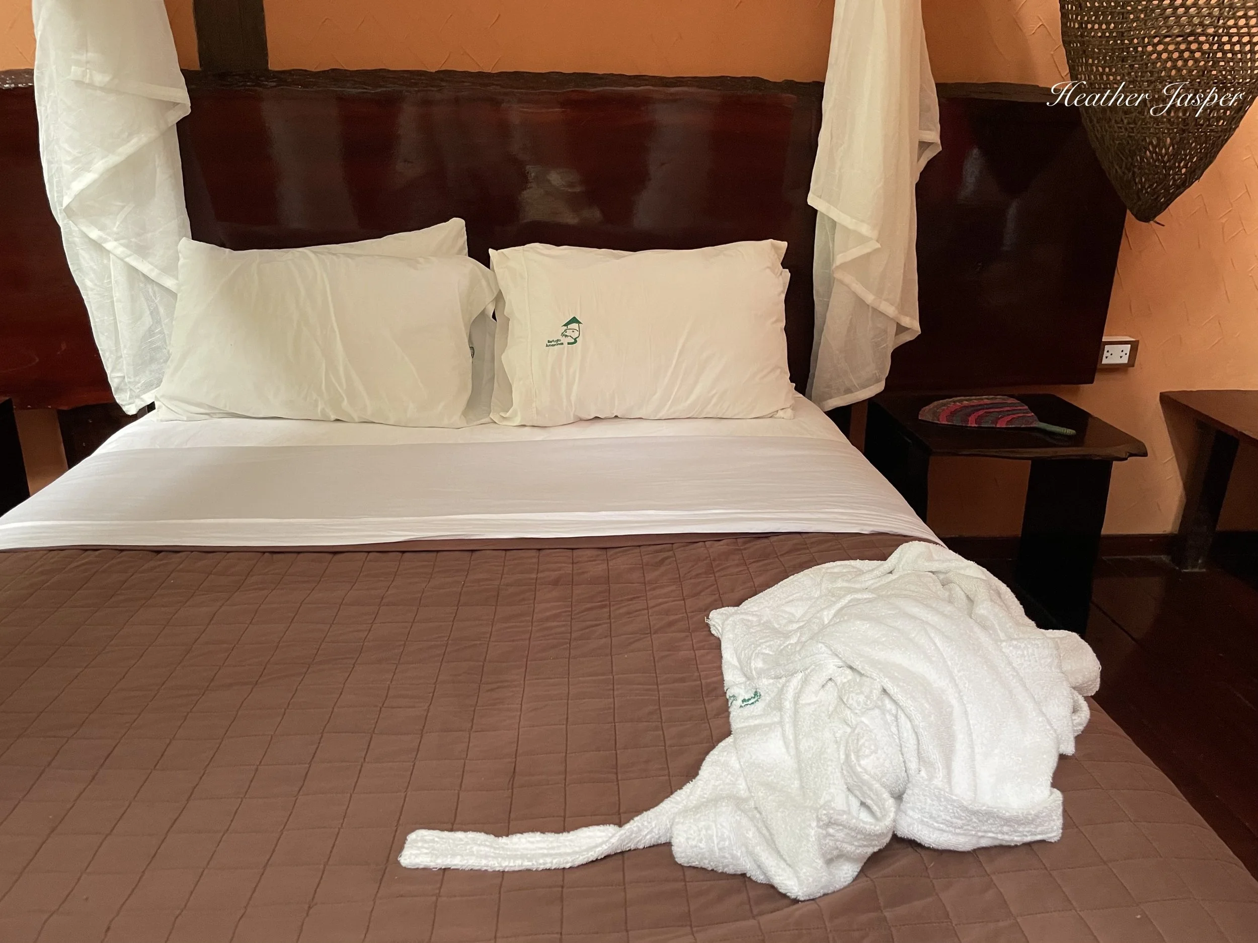 what to do about hotel problems