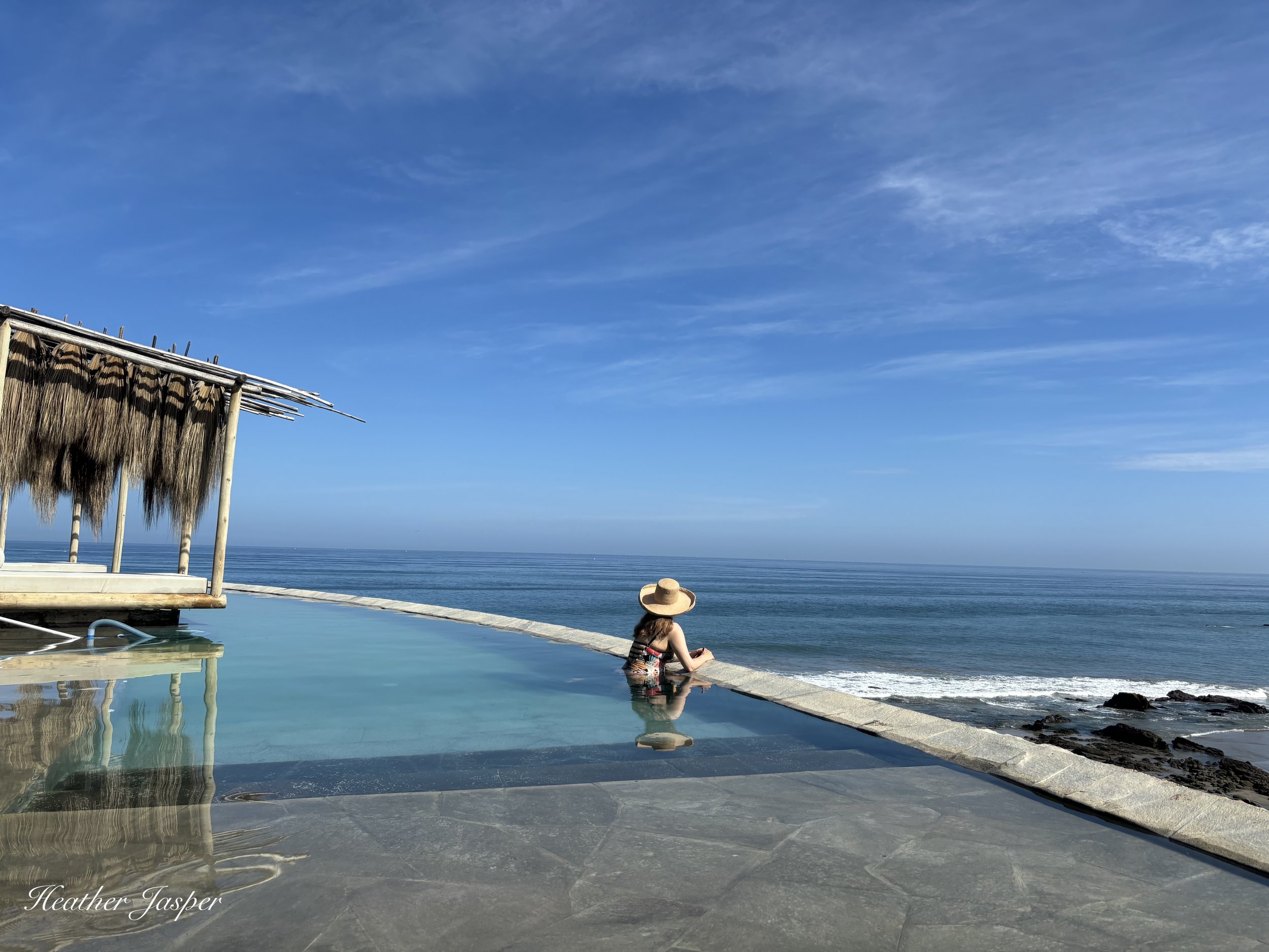 poolside at Inkaterra Cabo Blanco Peru