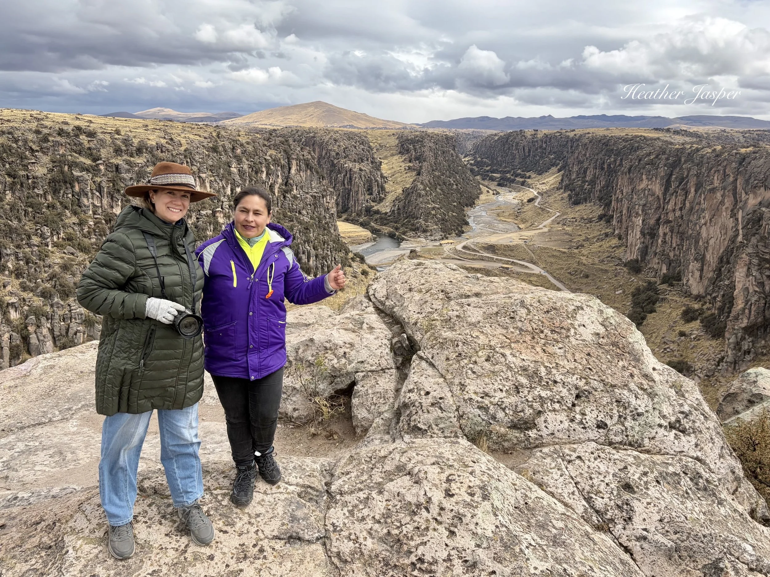 Heather Jasper and Lilia Vargas Leon Taqrachullo Peru