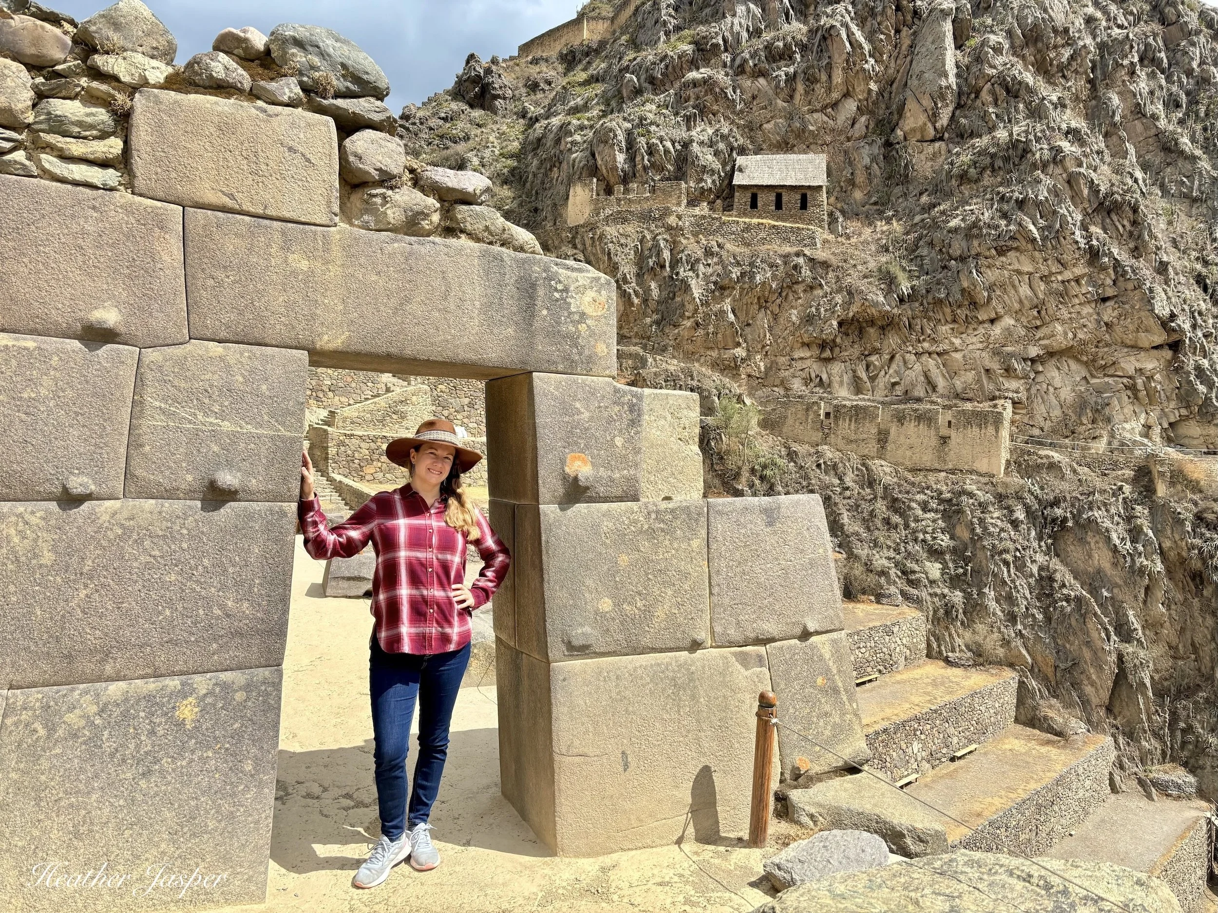 how to choose a group tour or private tour