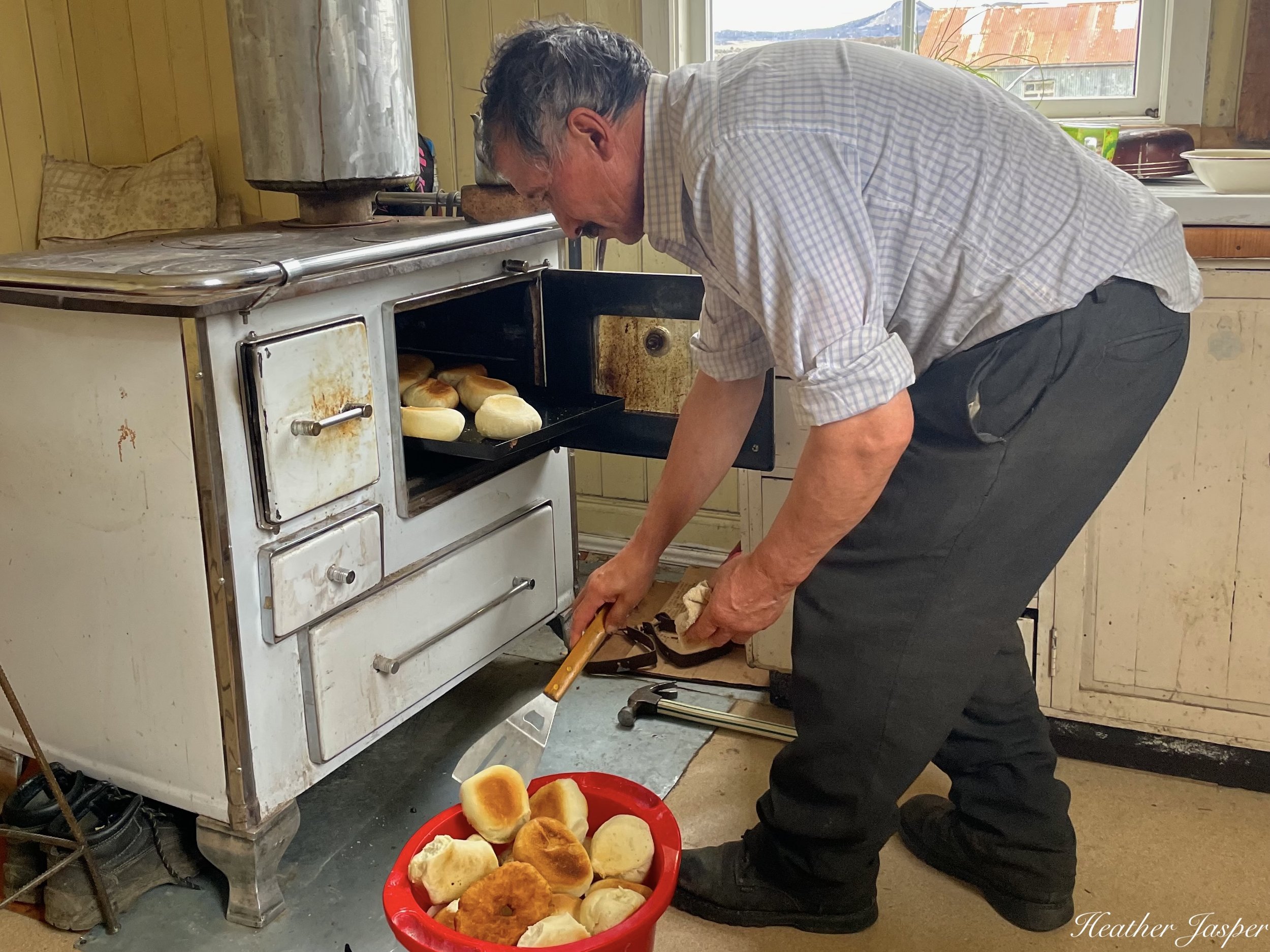 how to choose a homestay and breakfast